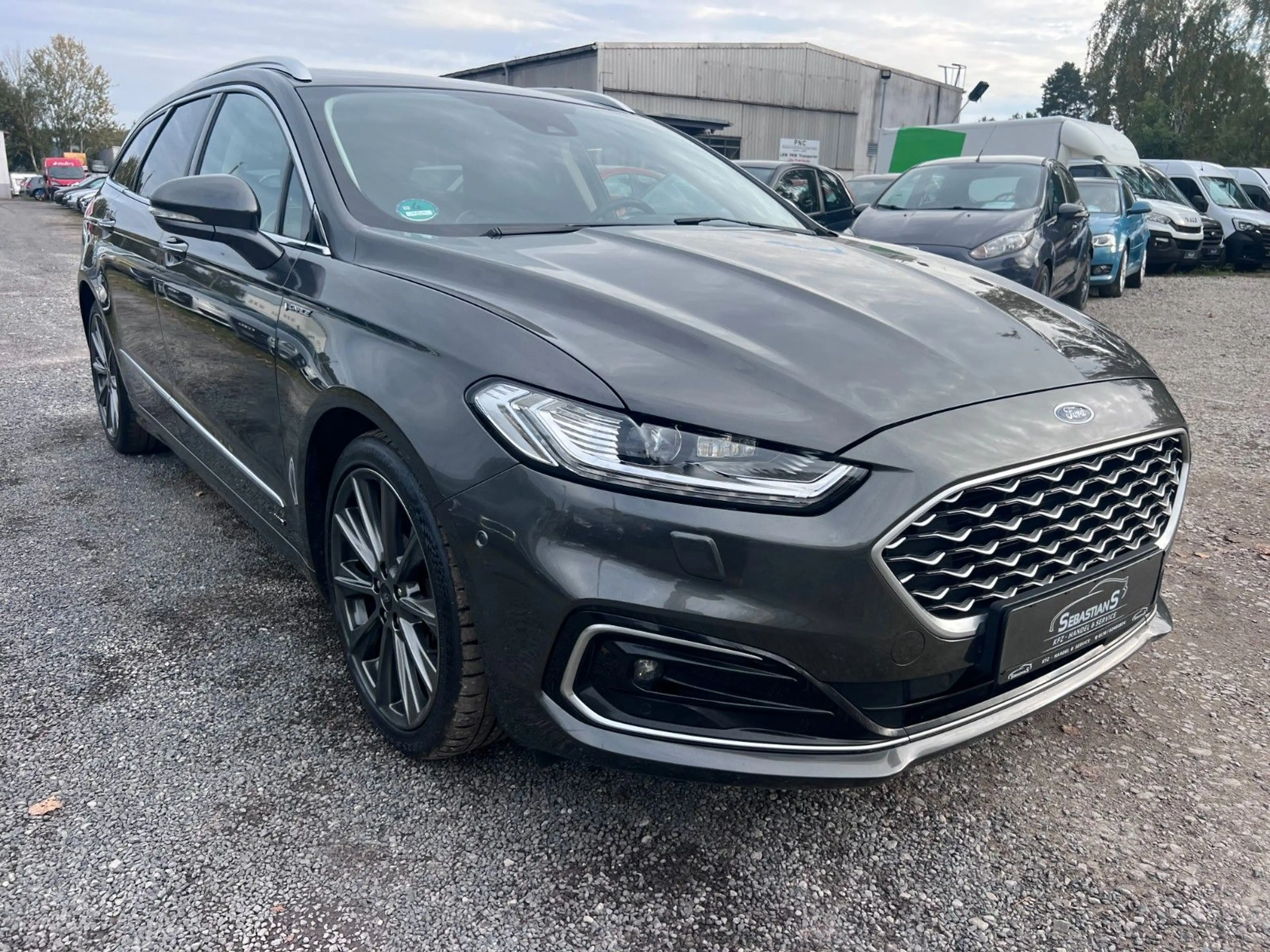 Ford Mondeo Turnier Vignale AWD Vollausstattung — photo 3