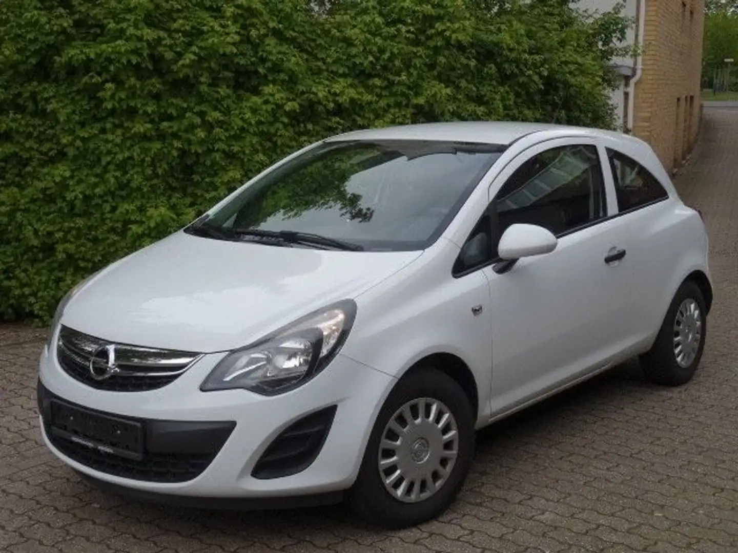 Opel Corsa D Selection 1.2 Benzin/Klima Blanco - 1