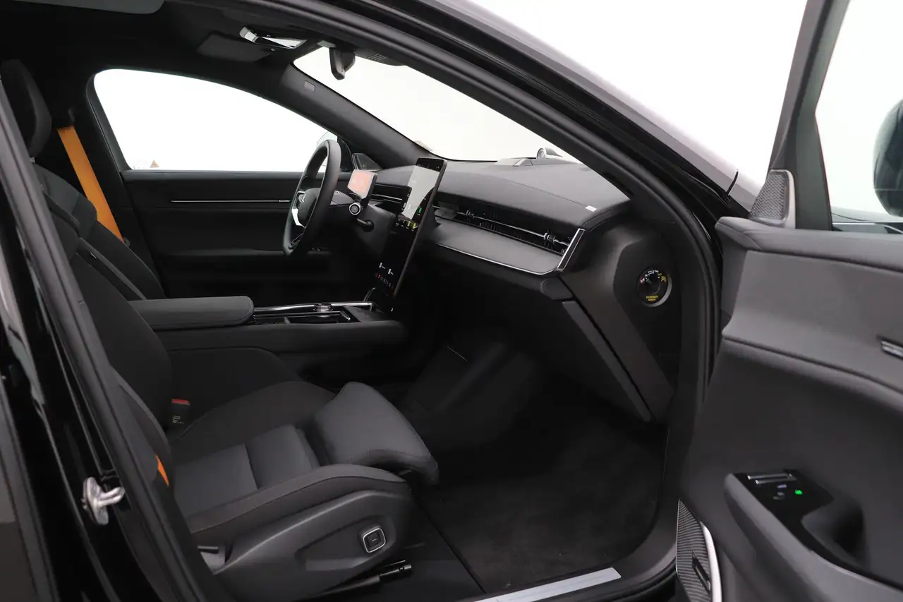 Polestar 3 2025