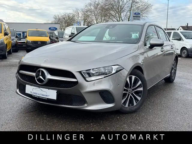 Mercedes-Benz A 180 d 7G-Tro Navi Leder Kamera Temp ParkAss.