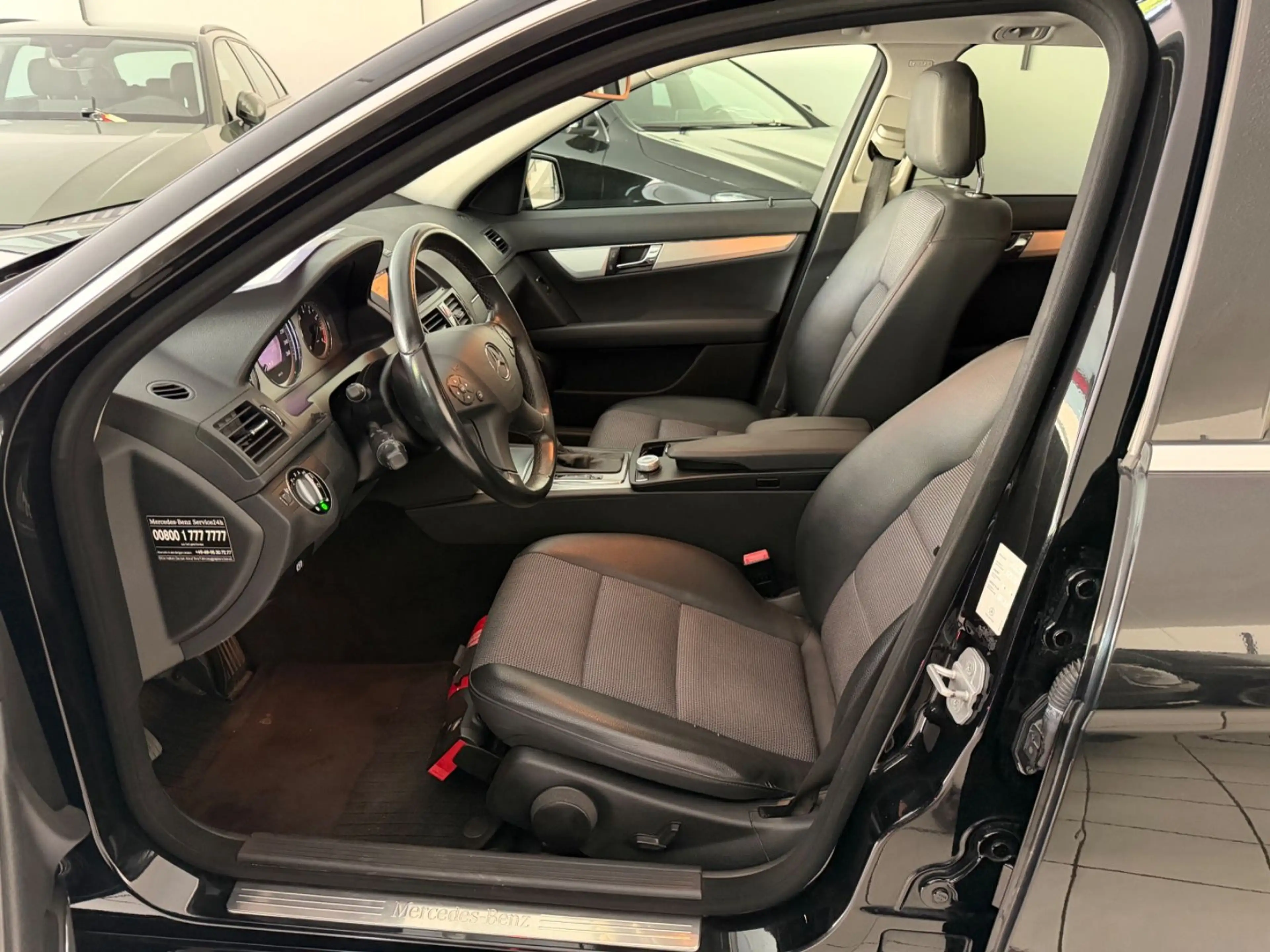 Mercedes-Benz C 200 C200T,Navi,Avantgarde,Tüv 05/2028,Schiebedach — photo 9