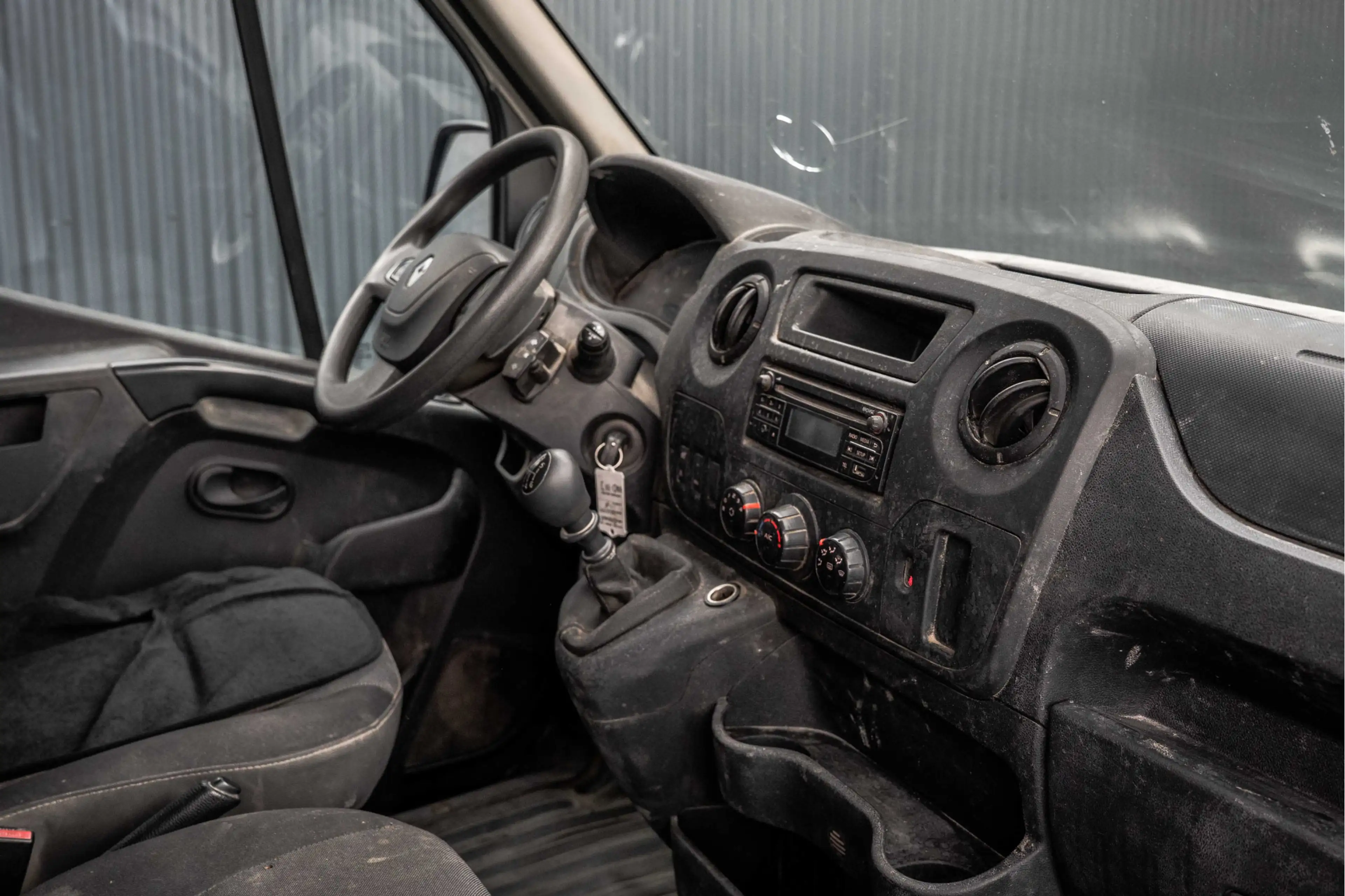 Renault Master 2.3 dCi 130 PK | L3H2 | 3-Zits | Camera | Cruise | — photo 2