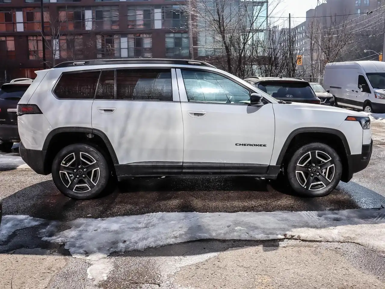 Jeep Cherokee снимка Jeep Cherokee