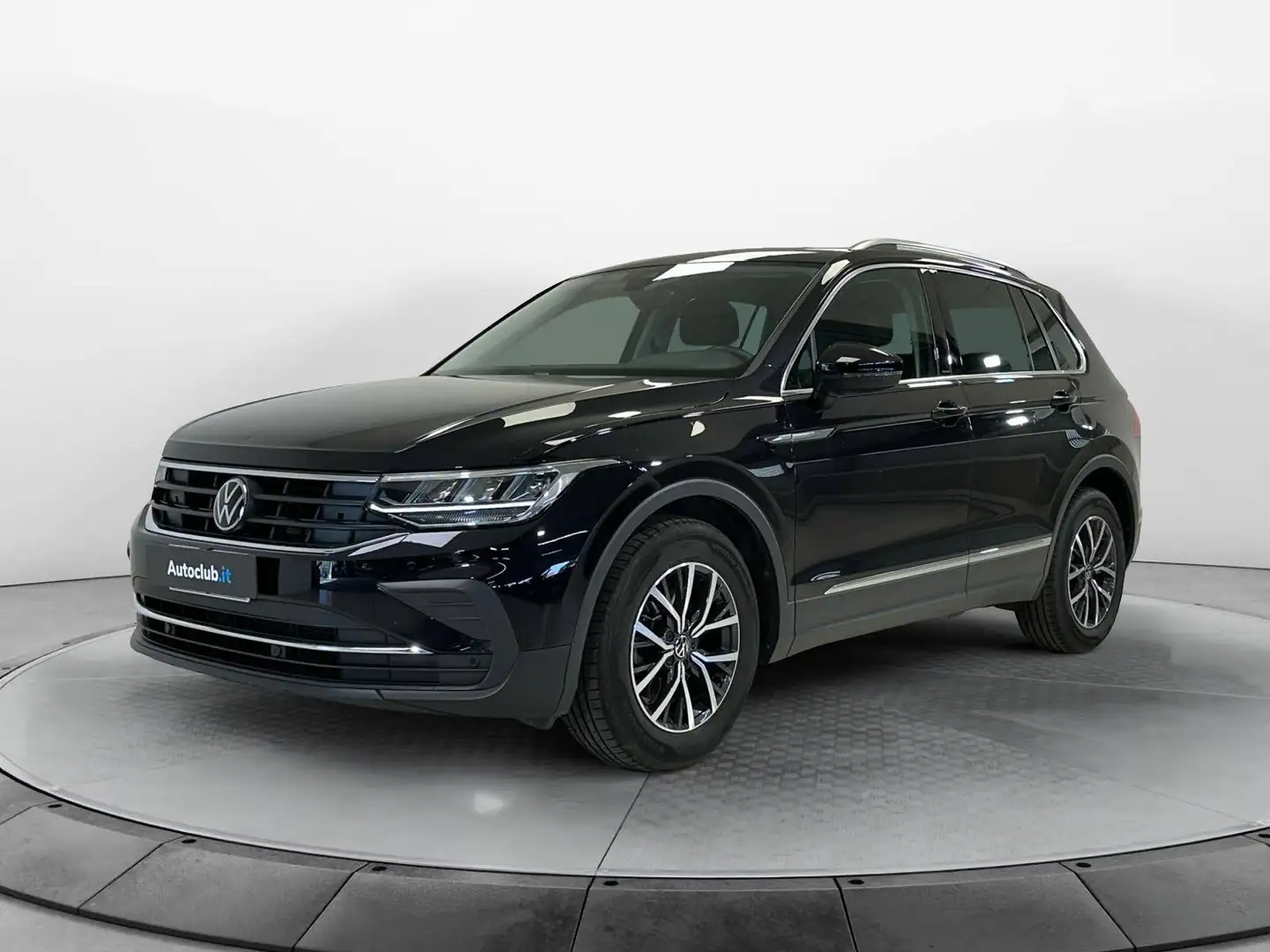 Volkswagen Tiguan 2.0 tdi Life 122cv Schwarz - 1