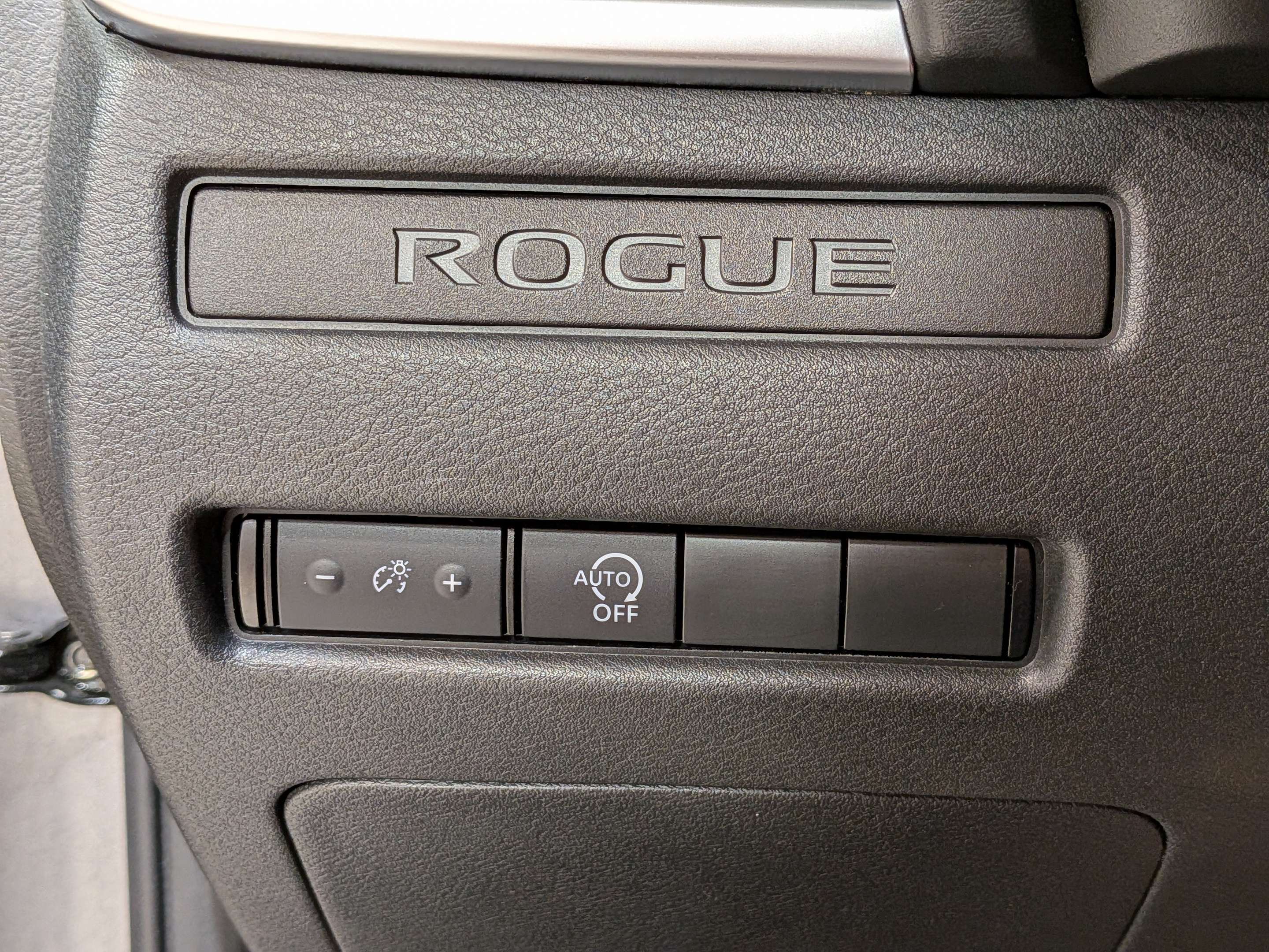 Nissan Rogue 2024