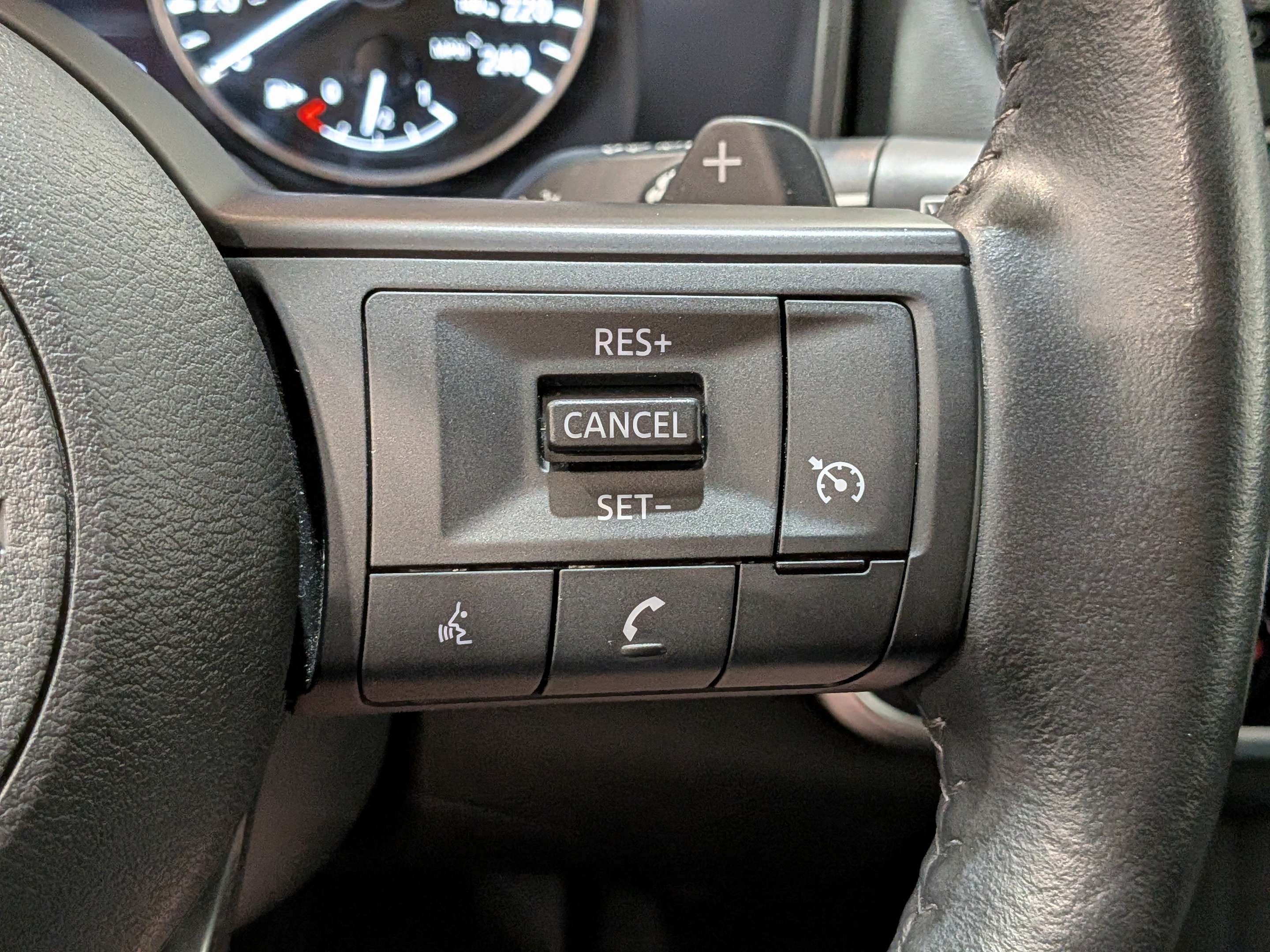 Nissan Rogue 2024