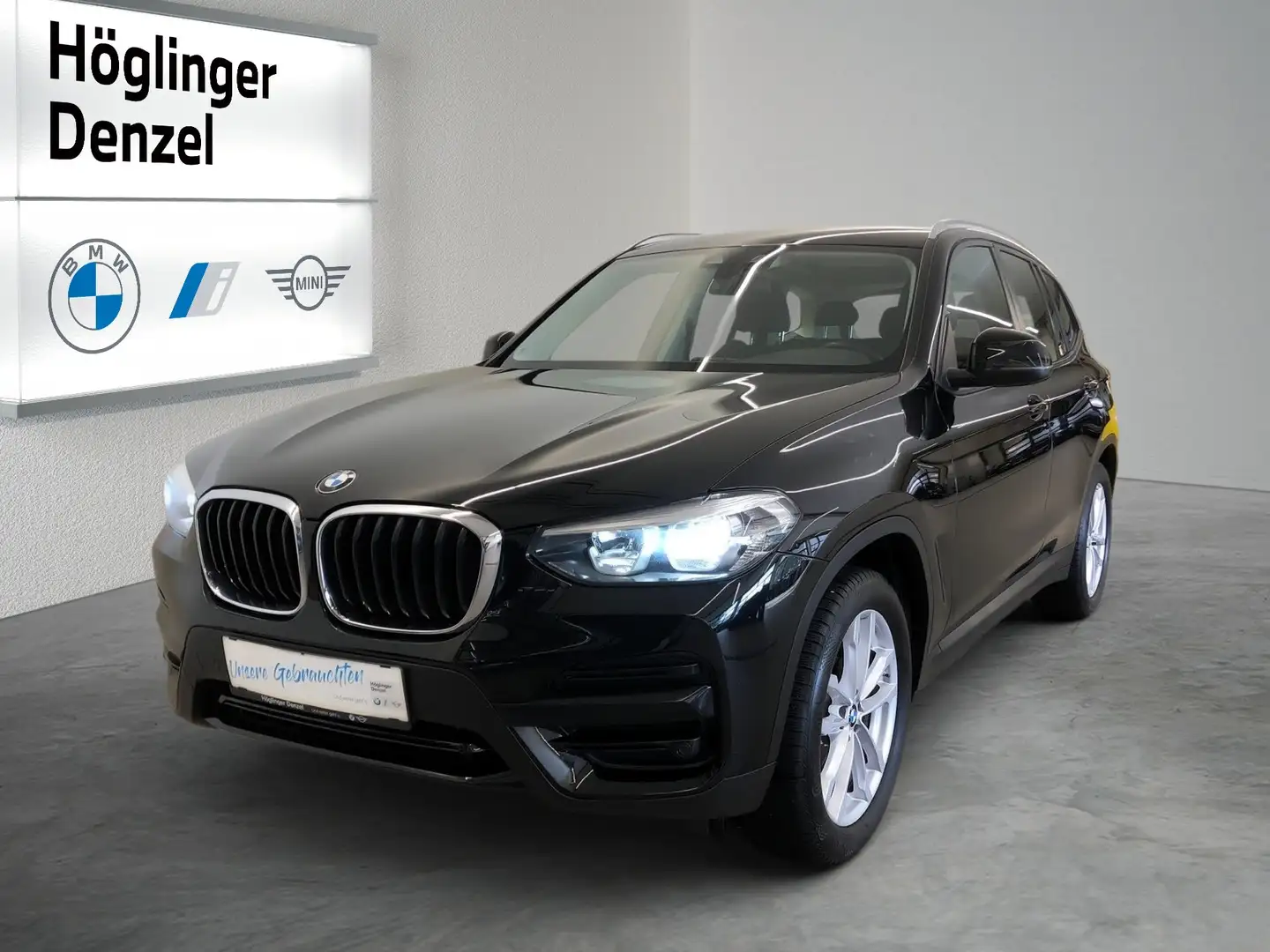BMW X3 xDrive20d Schwarz - 1