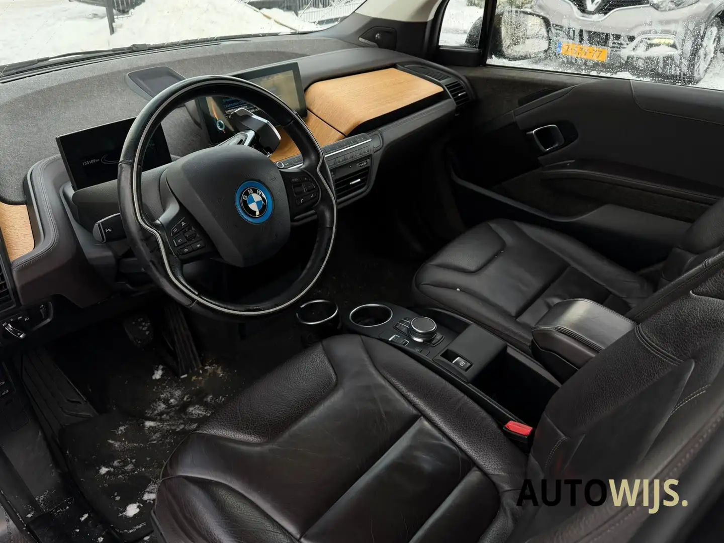 BMW i3 Basis 94Ah 33 kWh|LEDER|CAMERA|NAVI|ACC| Noir - 2