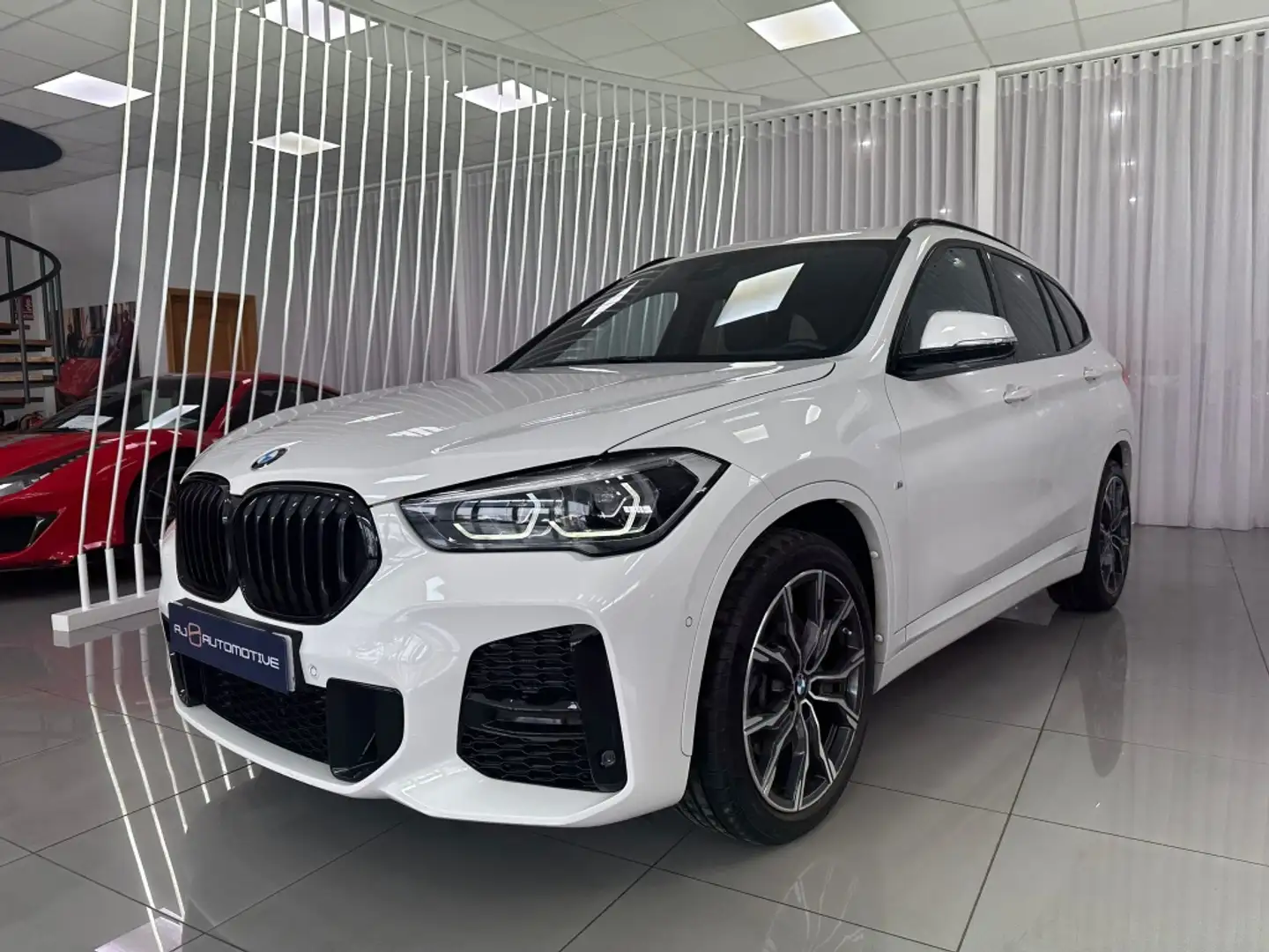 BMW X1 xDrive 20dA Blanc - 1