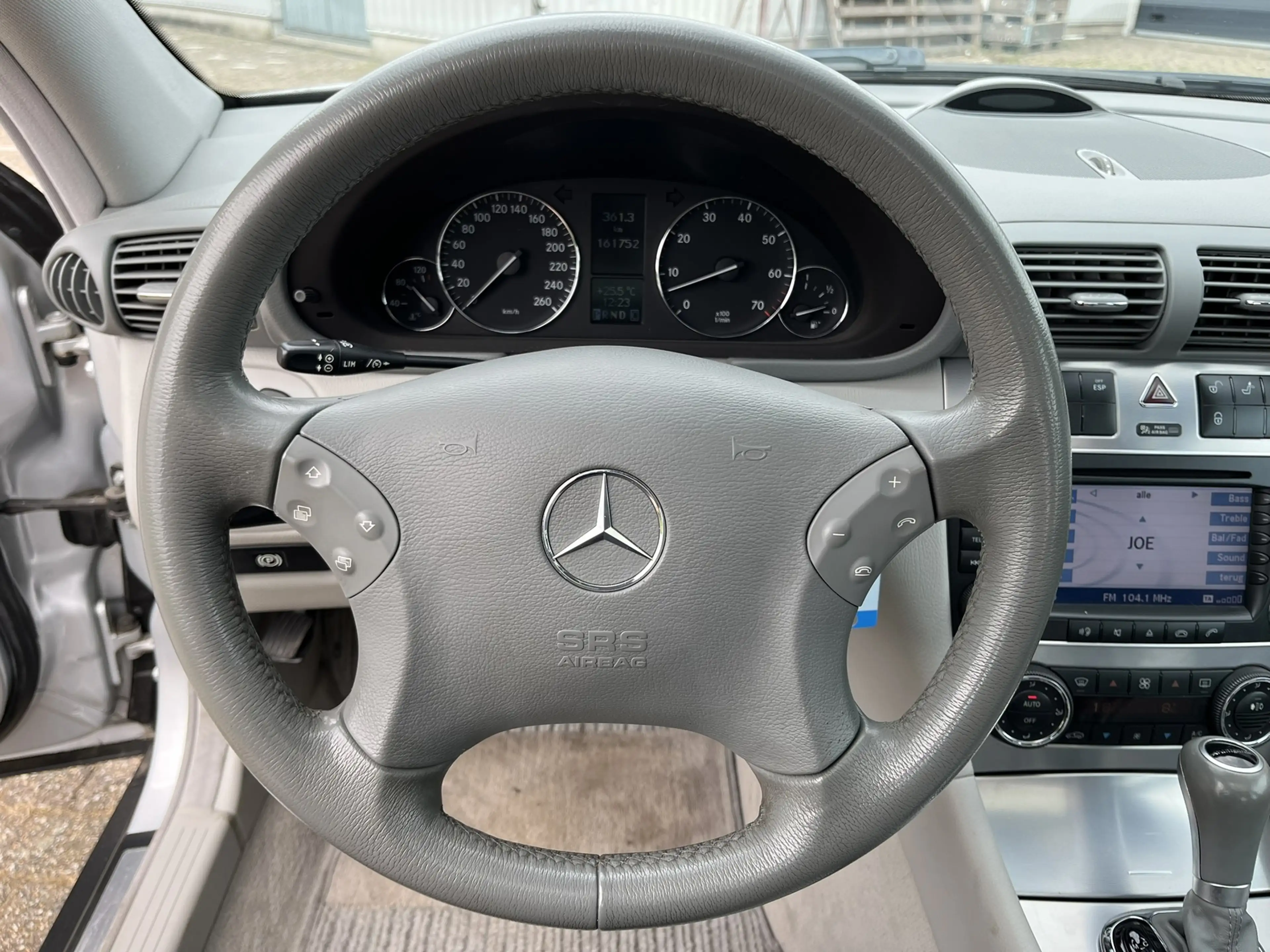 Mercedes-Benz C 350 Avantgarde 4-Matic Harman Kardon Xenon — photo 10