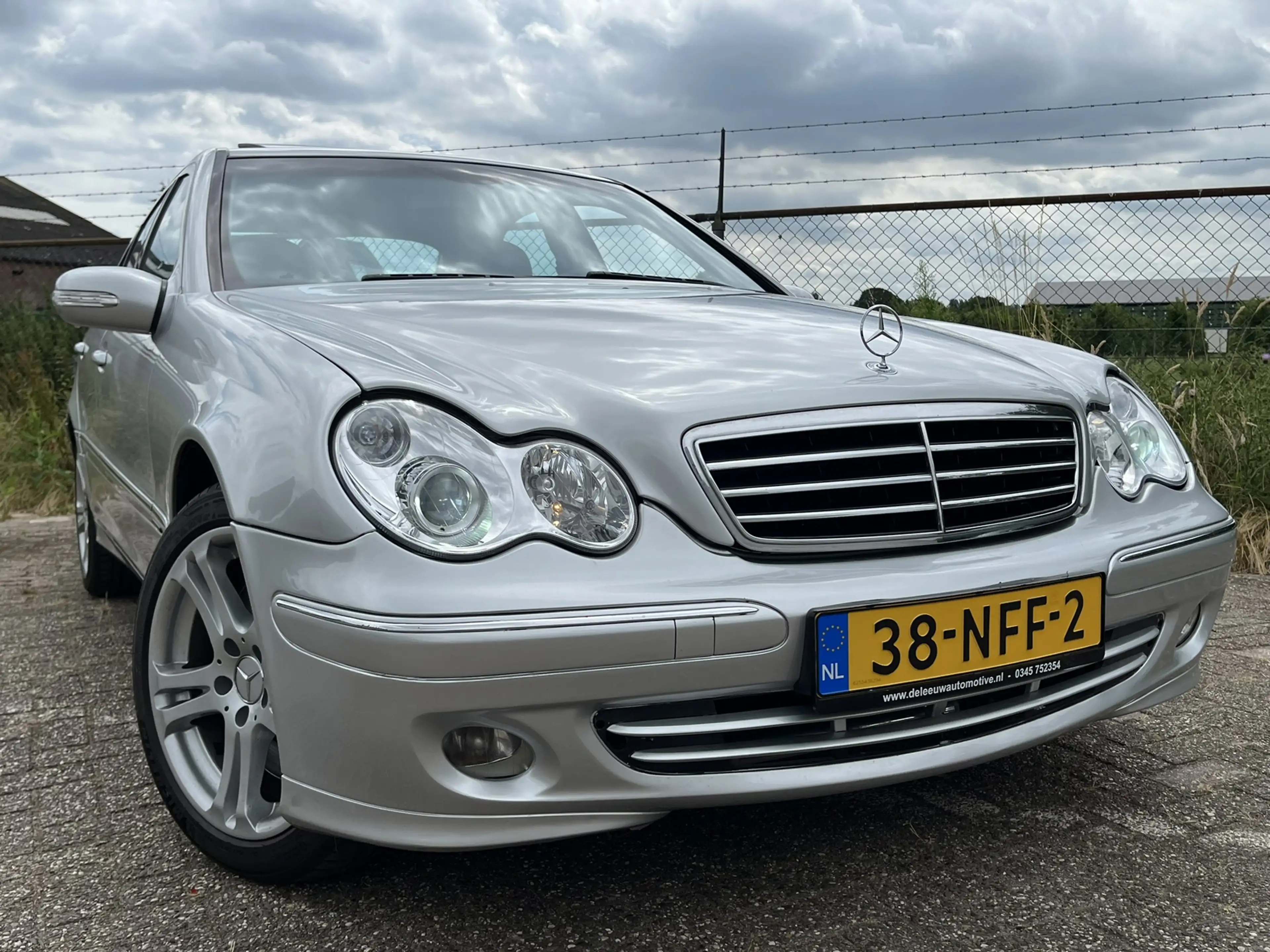 Mercedes-Benz C 350 Avantgarde 4-Matic Harman Kardon Xenon — photo 3