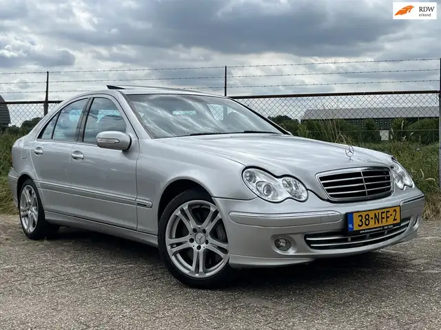 Mercedes-Benz C 350 Avantgarde 4-Matic Harman Kardon Xenon