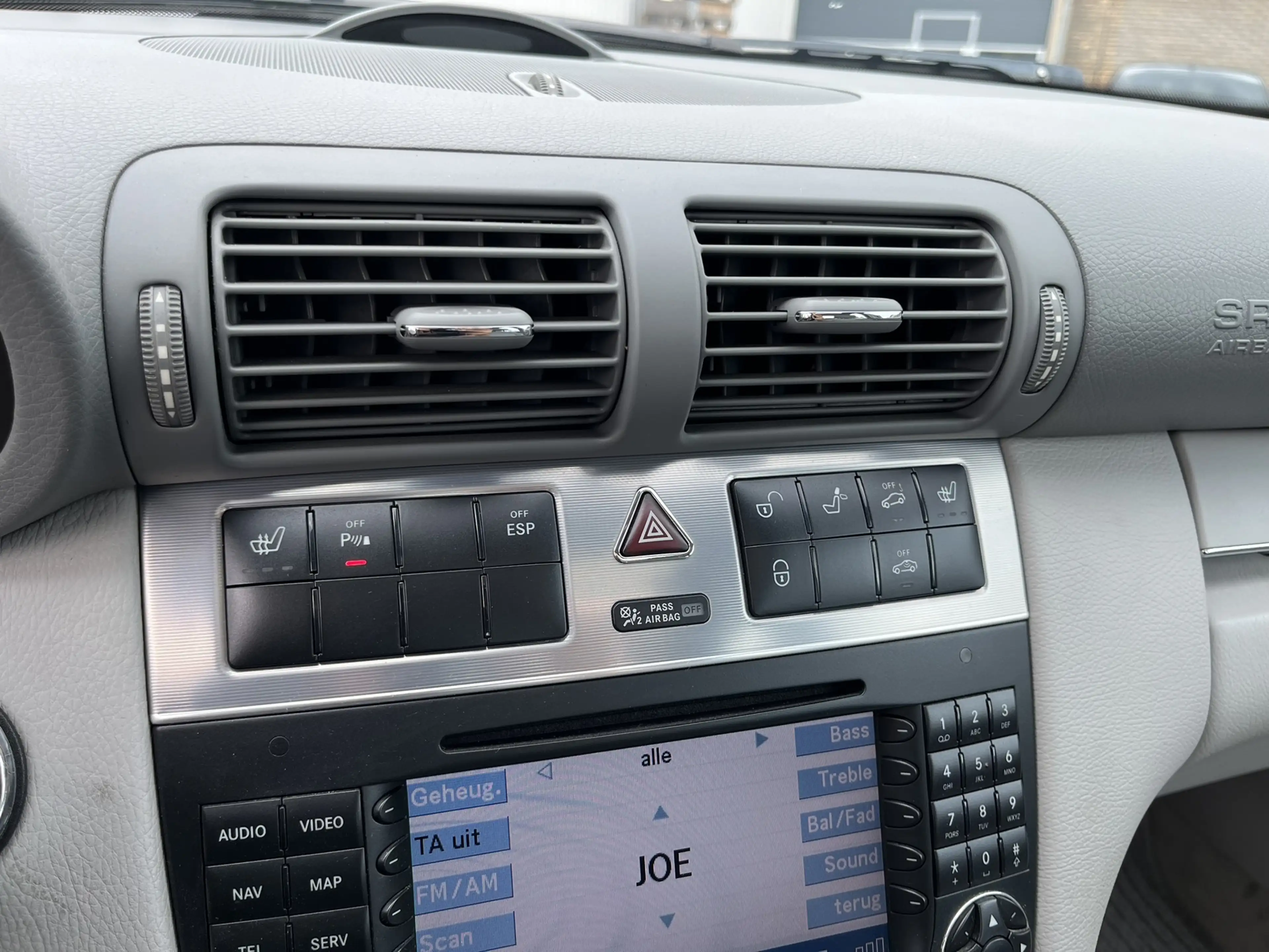 Mercedes-Benz C 350 Avantgarde 4-Matic Harman Kardon Xenon — photo 11