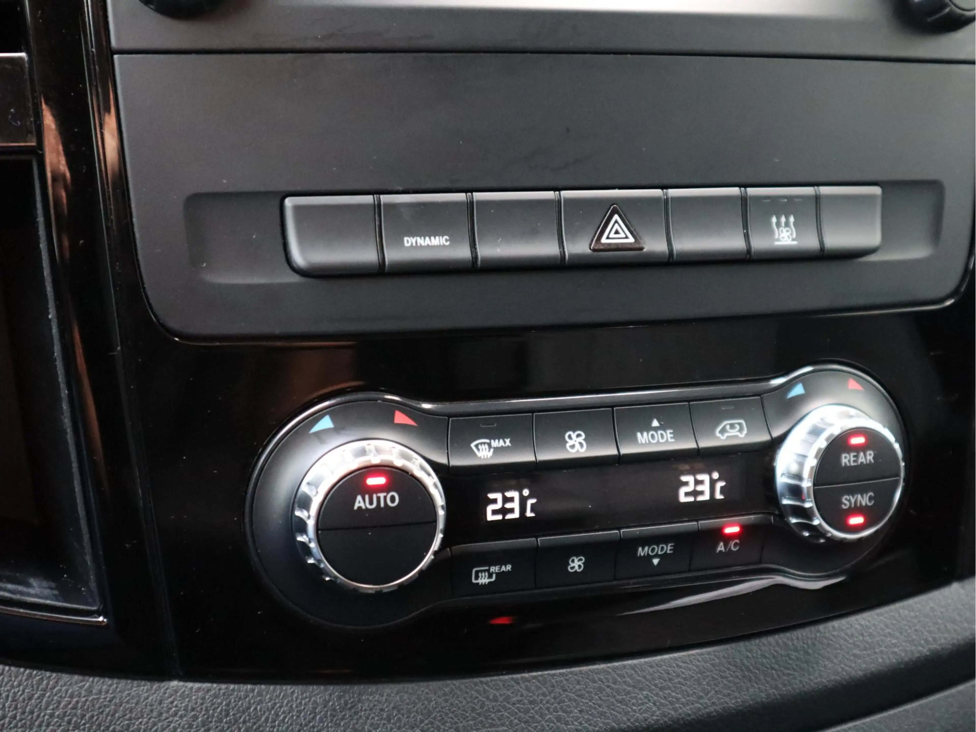 Mercedes-Benz Vito eVito Tourer 90 kWh Pro - 8 Persoons Kombi - incl. — photo 15