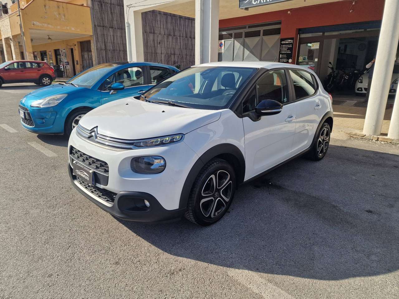 Citroen C3 C3 III 2017 1.2 puretech Feel 68cv my18
