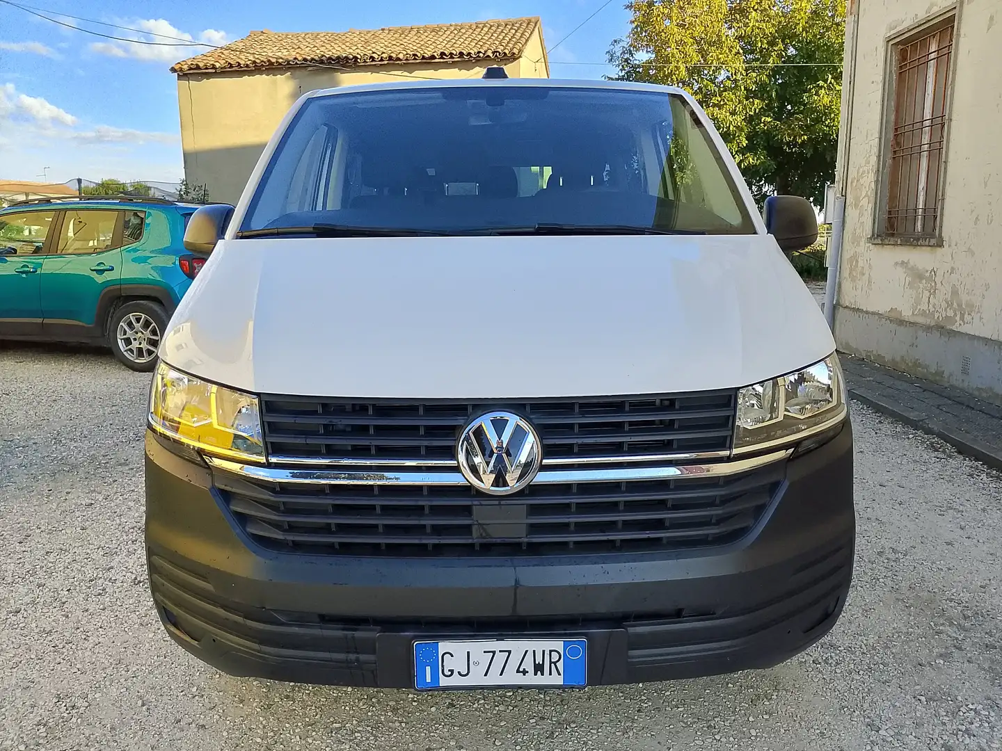 Volkswagen T6 Caravelle 2.0 TDI 110CV PC Trendline Blanc - 1