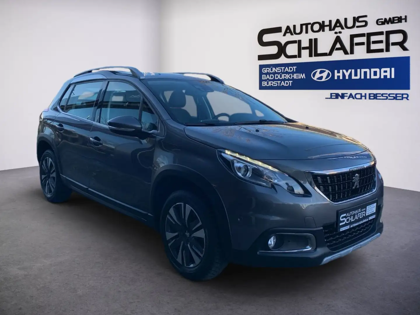 Peugeot 2008 Automatik 1.2 PureTech 110 Allure Navi 1Hd Grau - 2