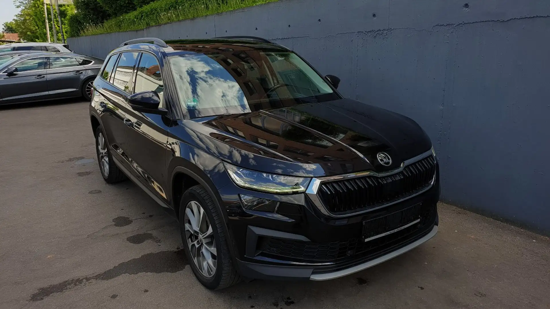 Skoda Kodiaq 2.0 TDI DSG 4x4 Virtual/ACC/AHK/19 Negro - 2