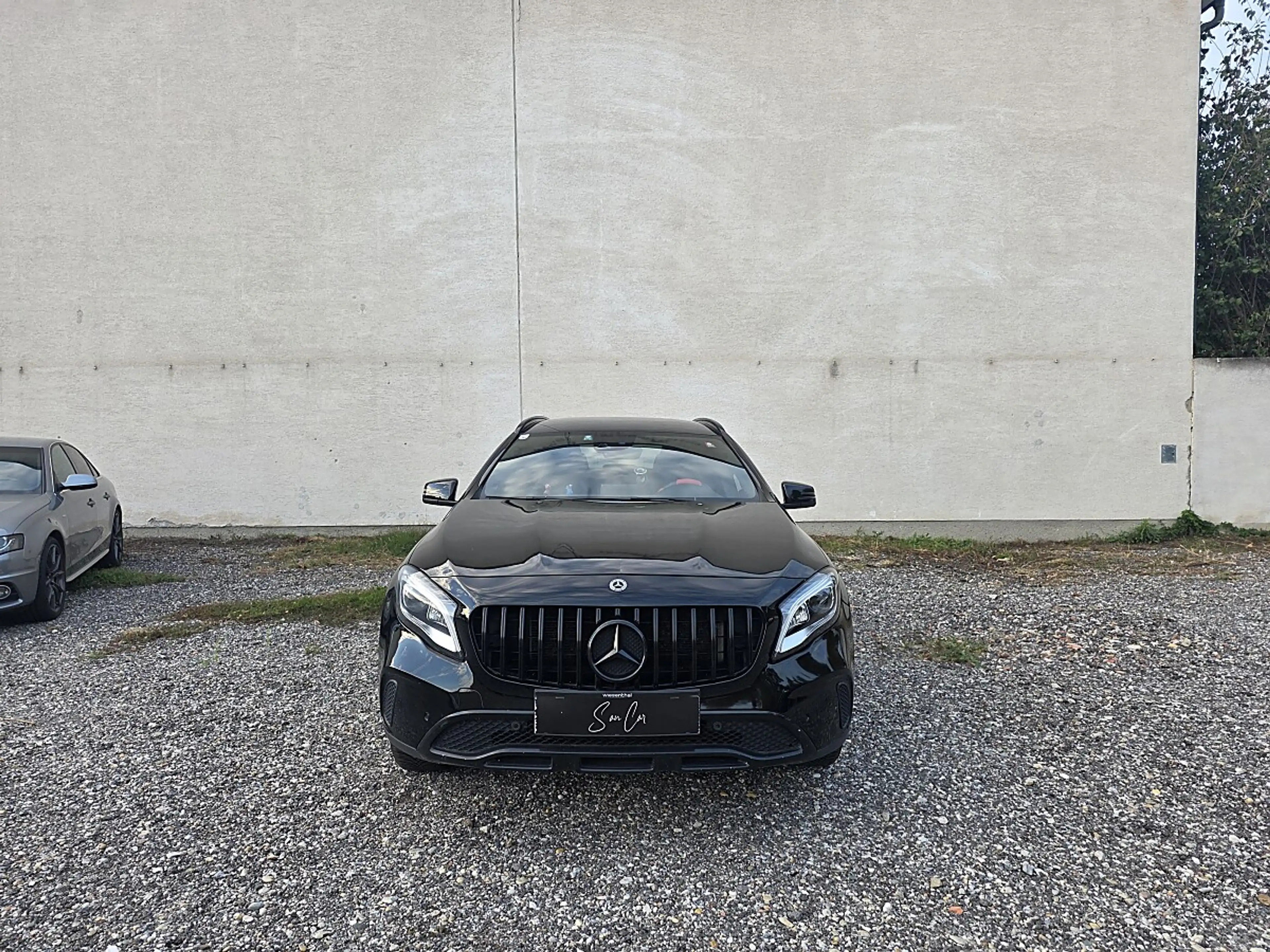 Mercedes-Benz GLA 180 Aut. — photo 6