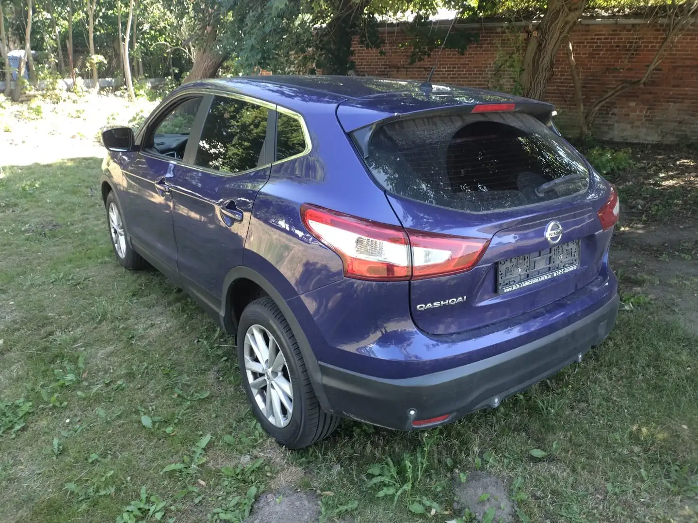 Nissan Qashqai 1.2 DIG-T 360 Blauw - 2