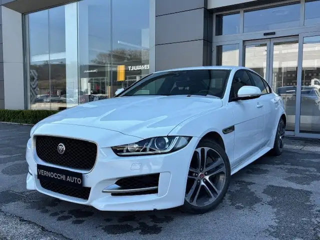 Jaguar XE 2.0d R-Sport awd 180cv auto