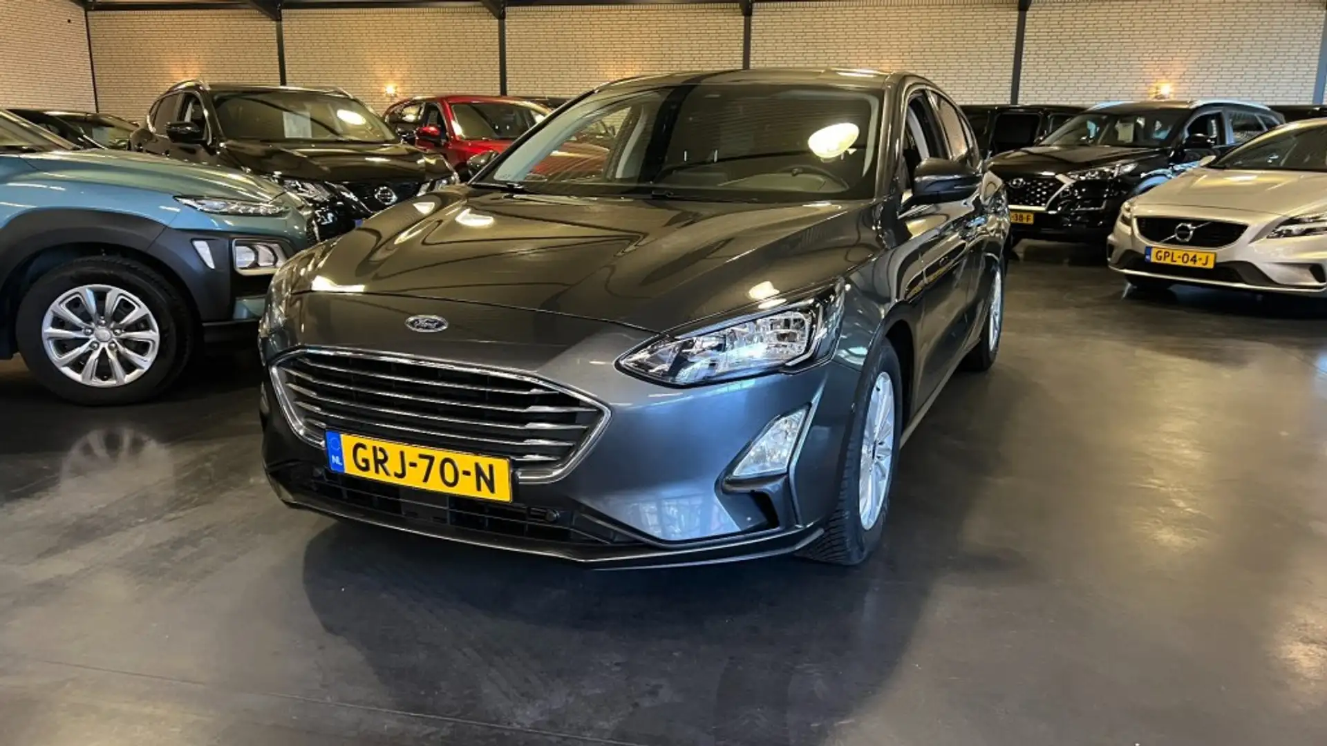 Ford Focus 1.0 AUTOMAAT TITANIUM Gris - 2
