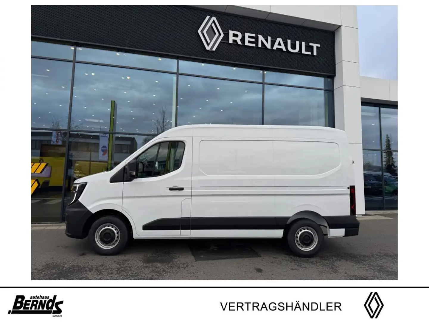Renault Master Blue dCi 150 L2H2 VA Advance KLIMA NAVI HOLZBODEN Wit - 2