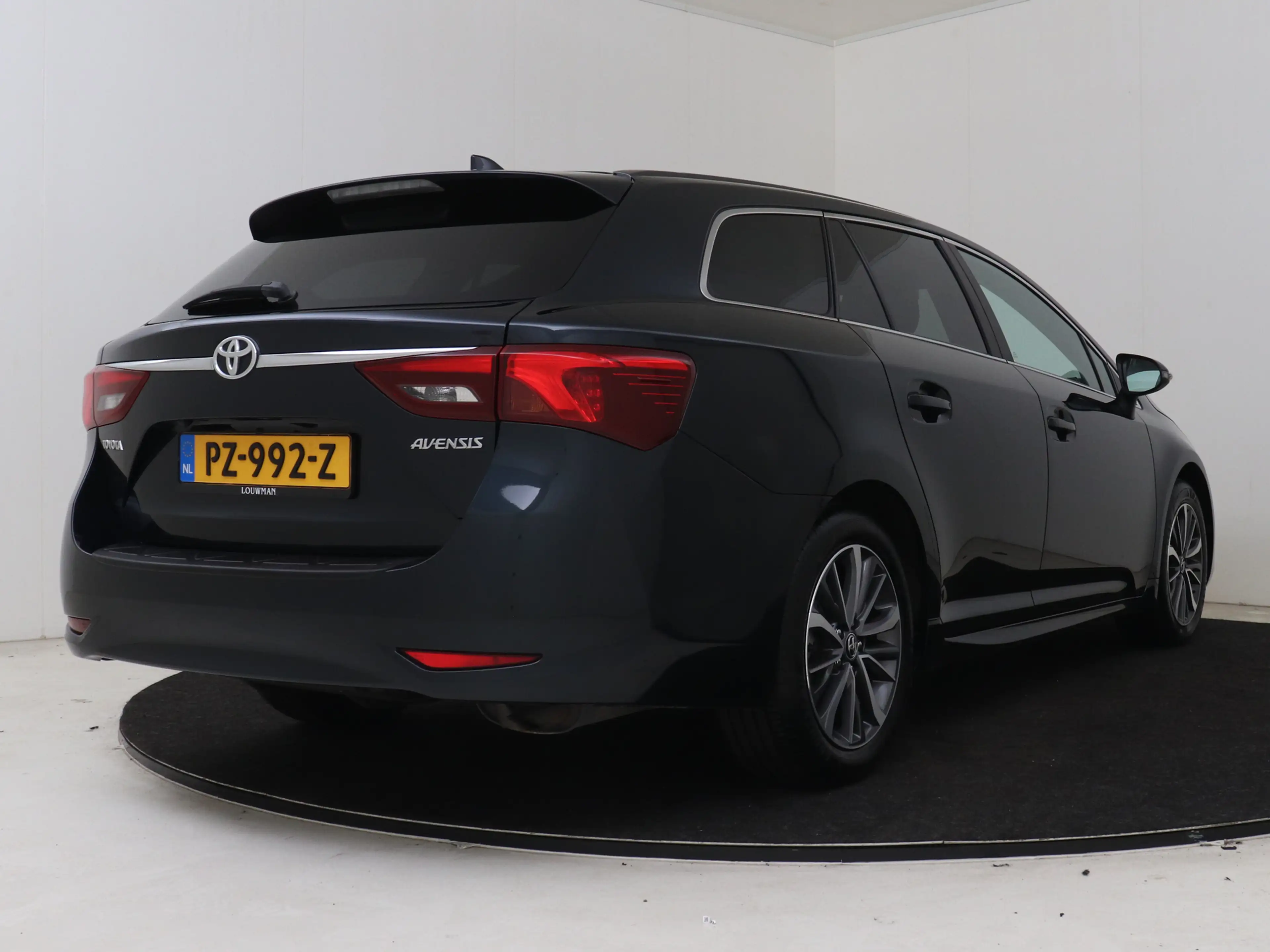 Toyota Avensis Touring Sports 1.8 VVT-i Executive Business Panora — photo 2