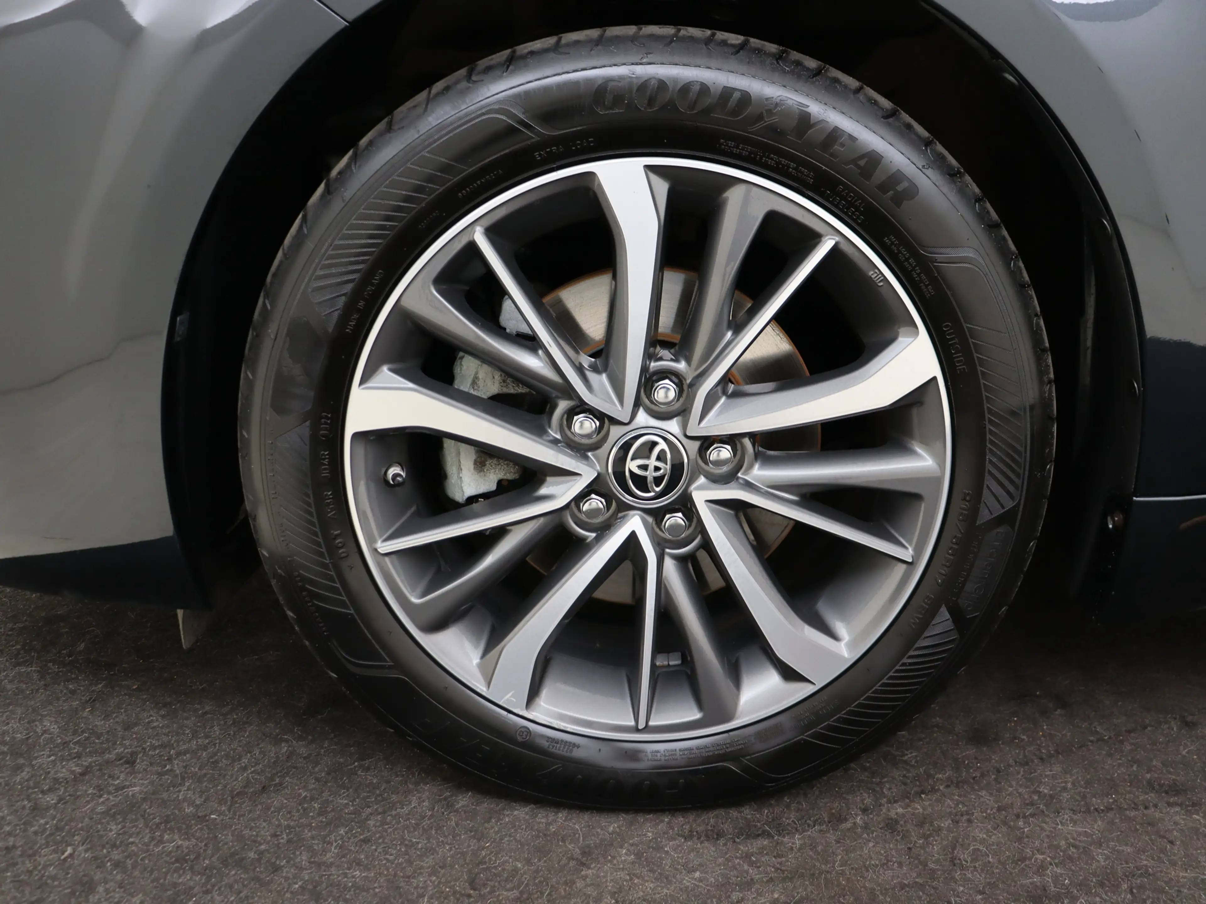 Toyota Avensis Touring Sports 1.8 VVT-i Executive Business Panora — photo 5