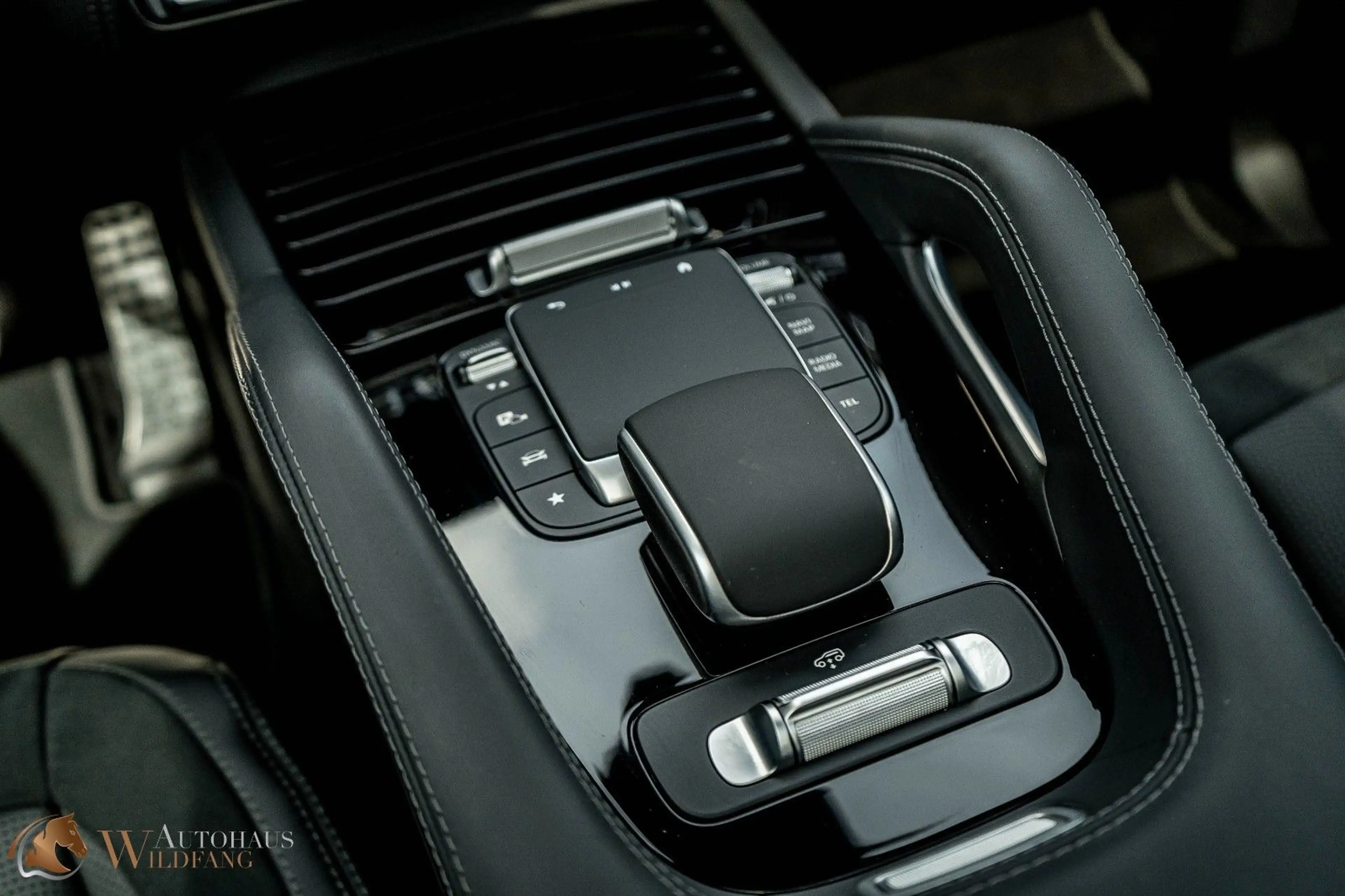 Mercedes-Benz GLS 63 AMG AMG 4Matic+ ULTIMATE/CARBON/STANDHZG/23* — photo 14
