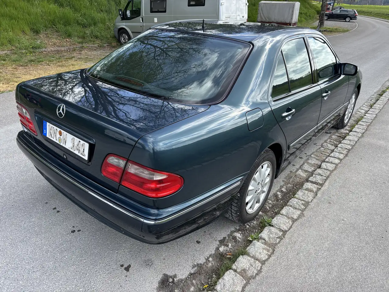 Mercedes-Benz E 320 E-Klasse Elegance, foto 3