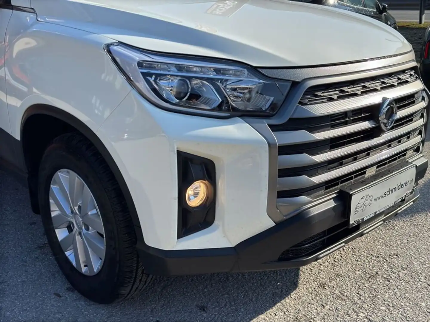 KGM Musso Grand 2,2 Style 4WD Pickup ''Vorsteuerabzugsfähig Weiß - 1