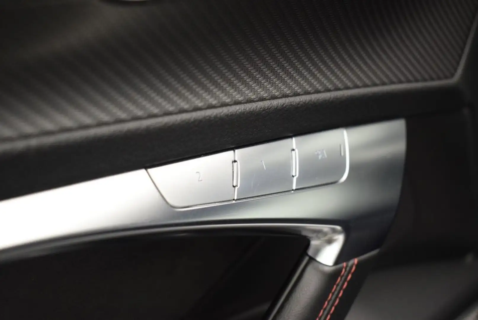 Audi RS6 Avant TFSI quattro Tiptronic 441kW Grau - 2