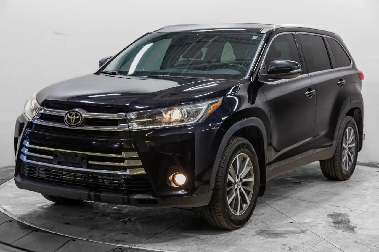 Toyota Highlander снимка Toyota Highlander
