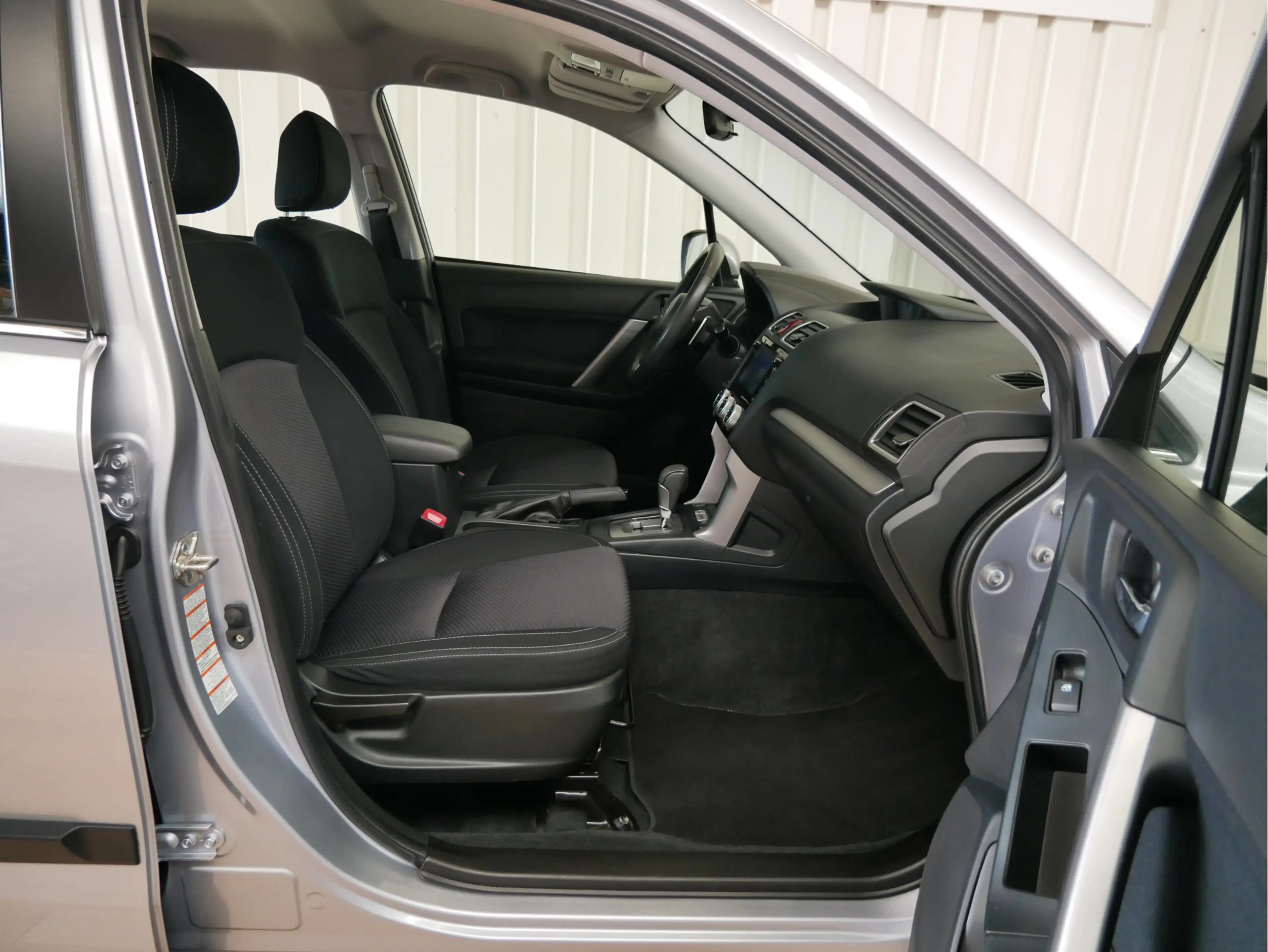 Subaru Forester 2.0 Comfort — photo 11