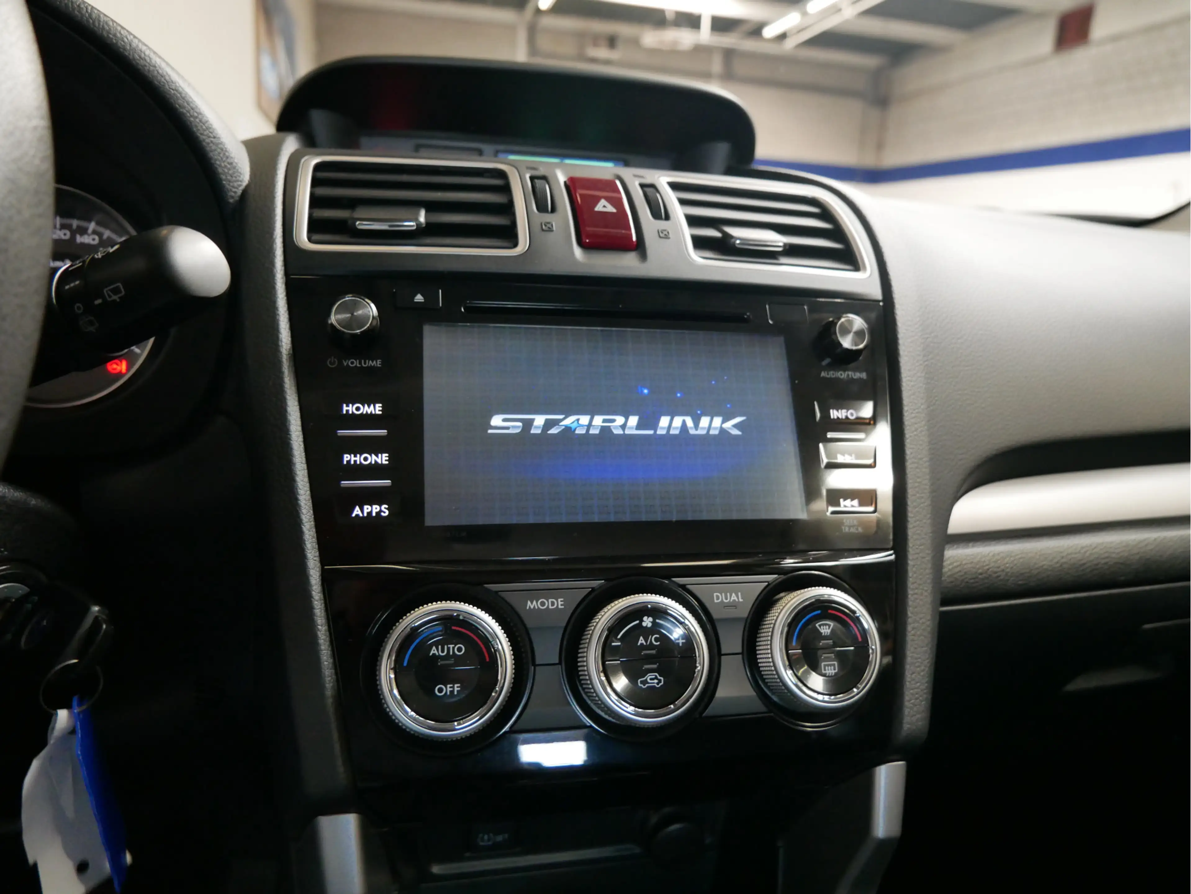 Subaru Forester 2.0 Comfort — photo 14