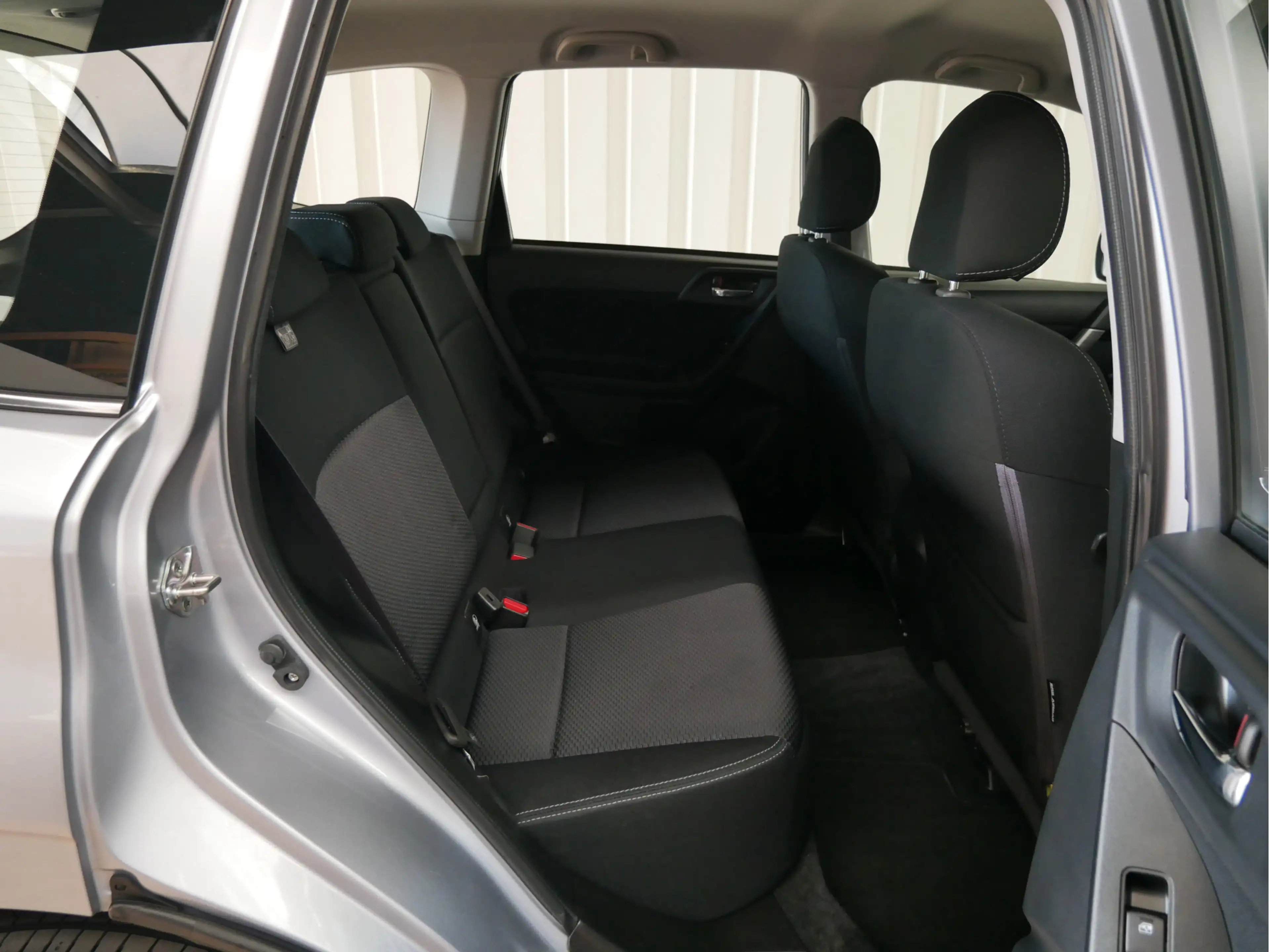 Subaru Forester 2.0 Comfort — photo 10