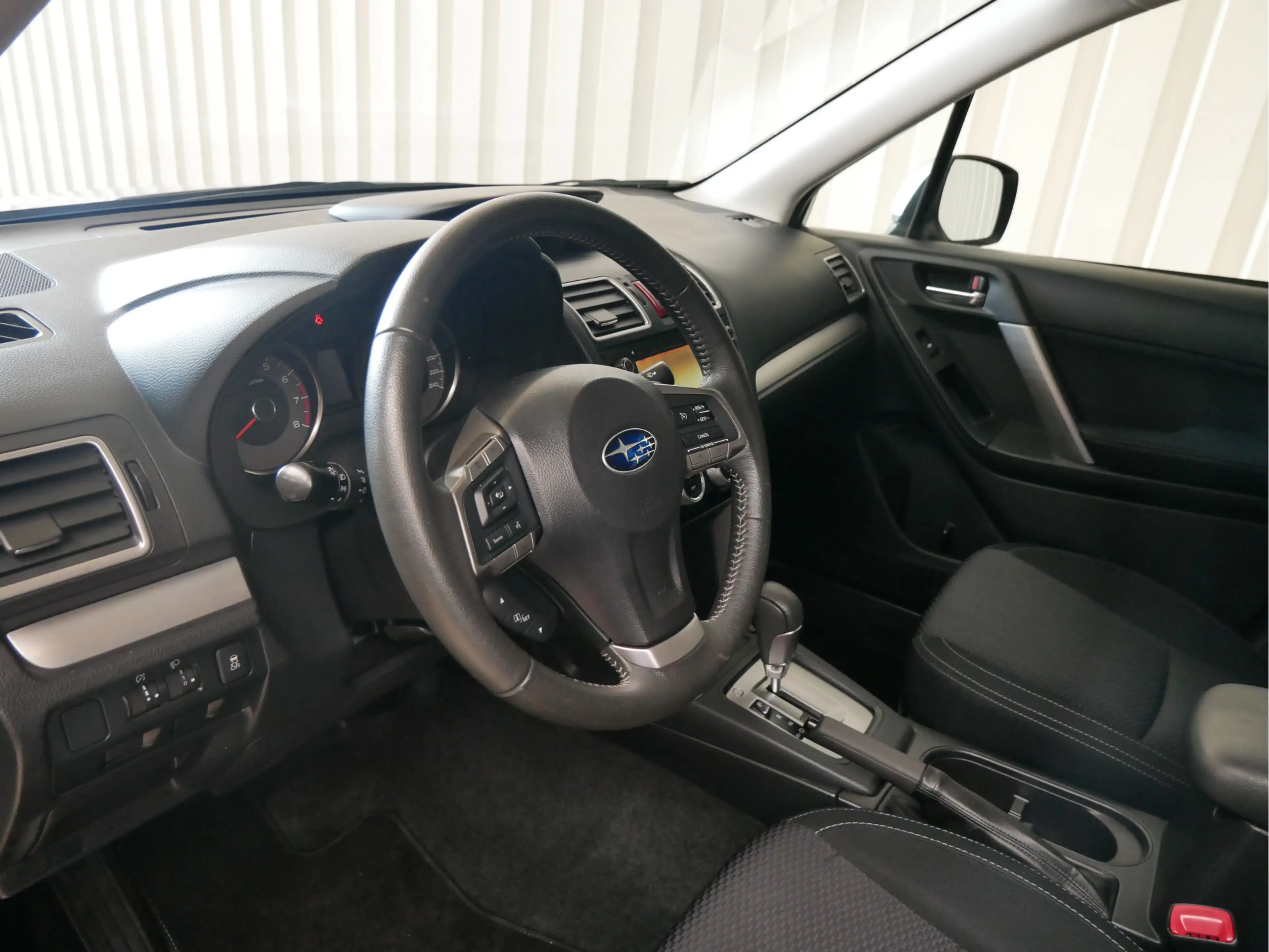 Subaru Forester 2.0 Comfort — photo 9