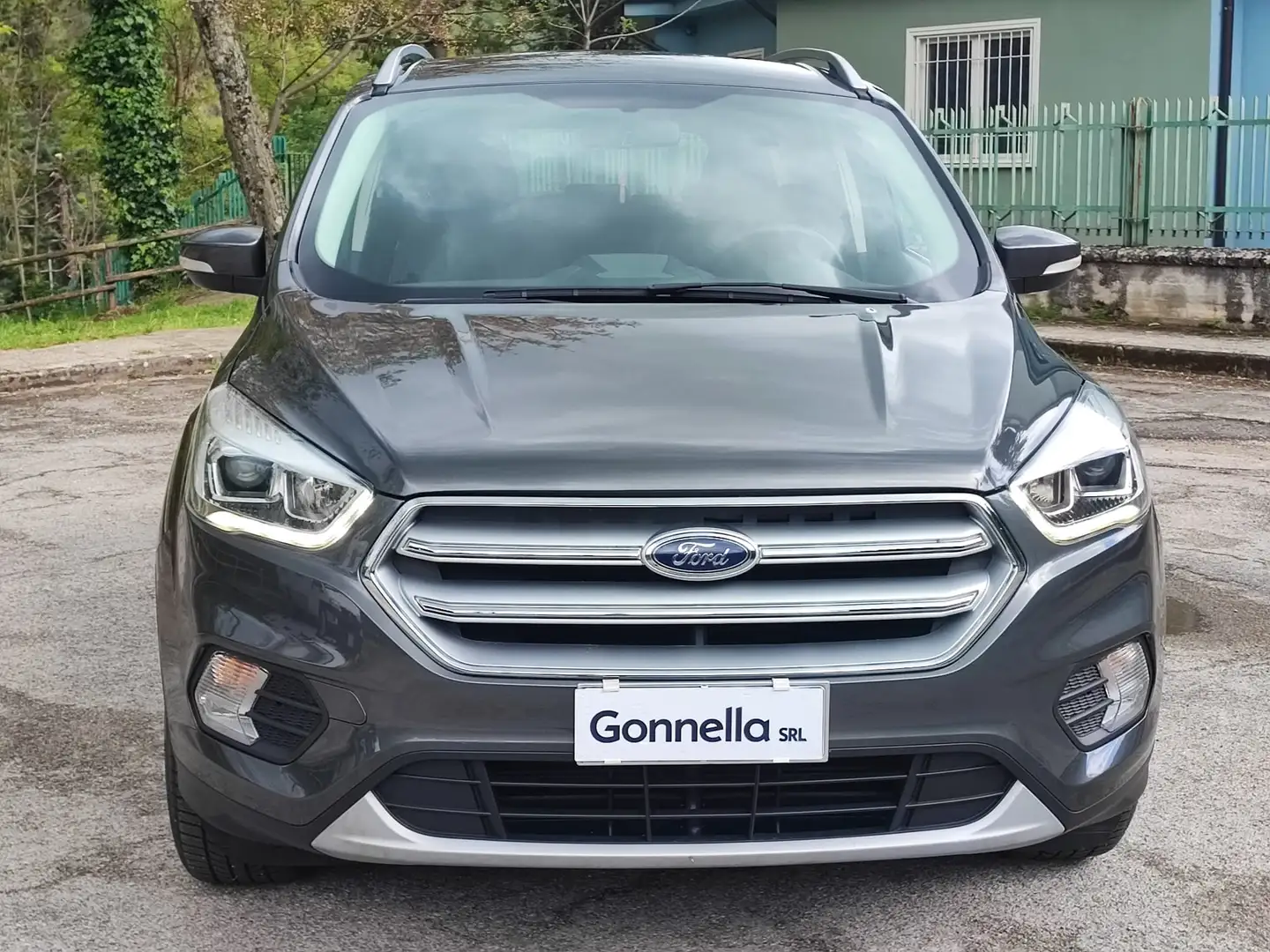 Ford Kuga 2.0 tdci powershift 2wd Business S&S Gris - 2