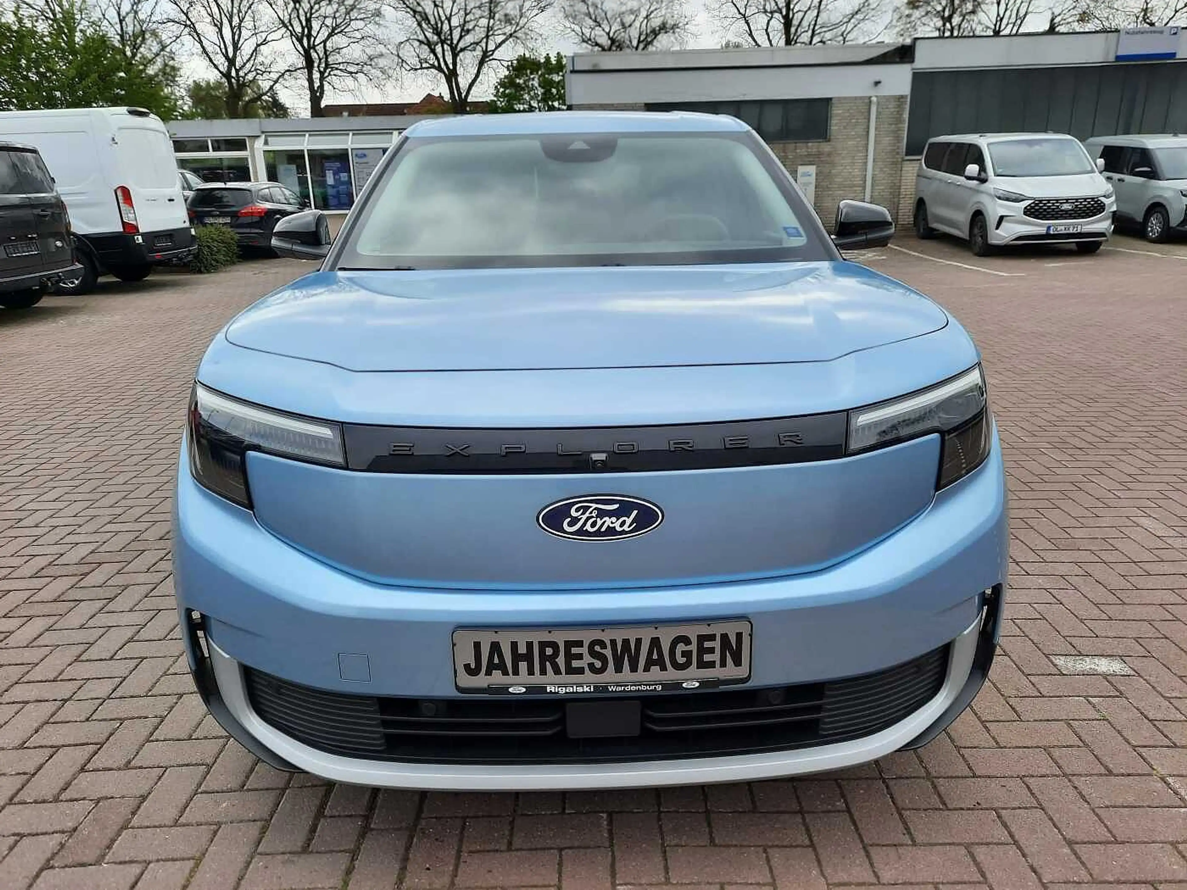 Ford Explorer Elektro Dual-Elektromotor Extend.Range AWD 79kWh — photo 5