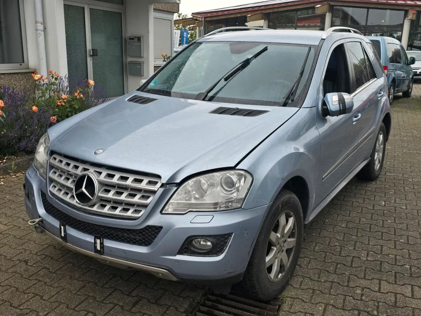 Mercedes-Benz ML 350 ML 350 BlueTec 4Matic MOTORSCHADEN Bleu - 1