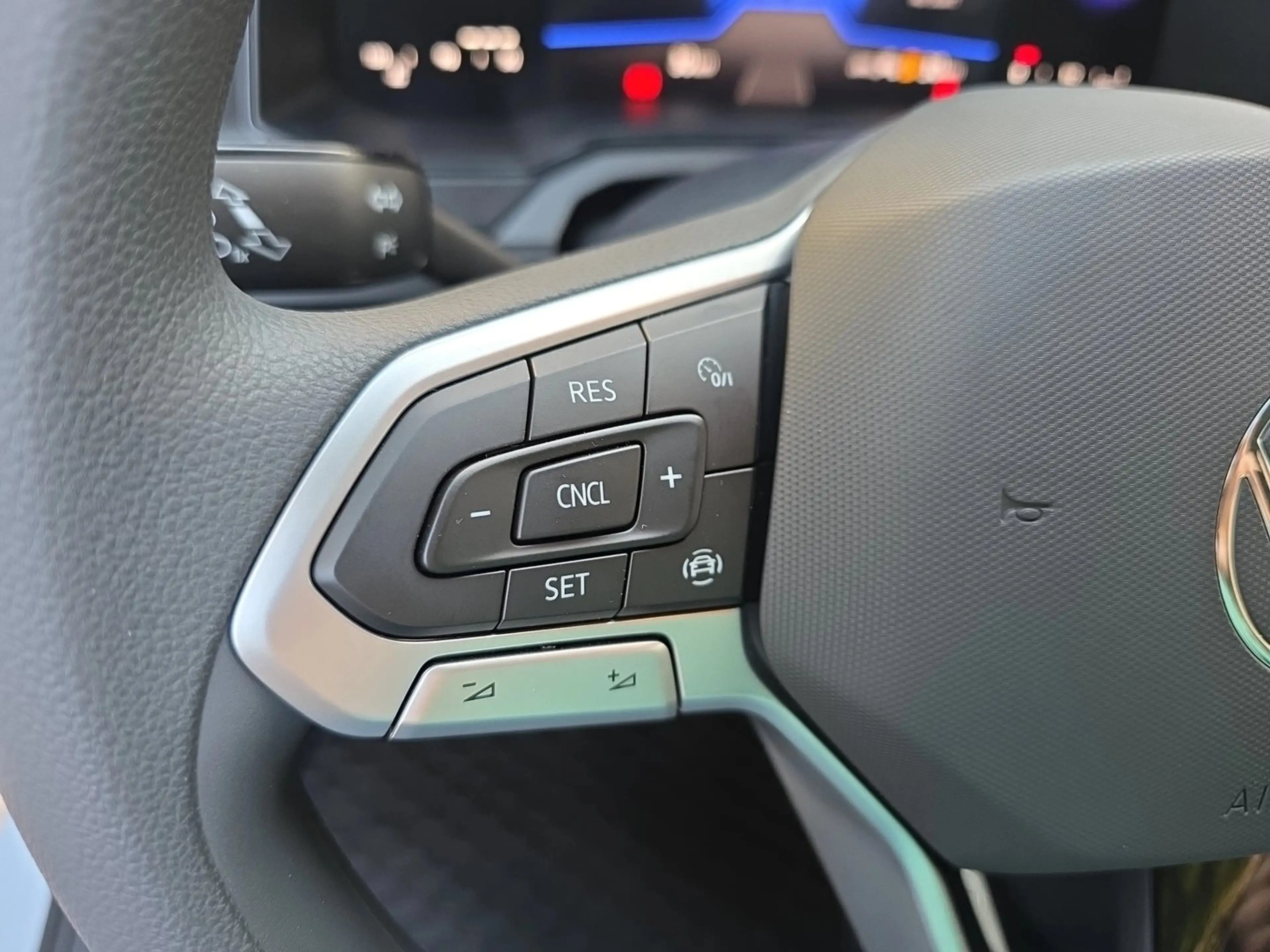 Volkswagen Polo 4Me — photo 9