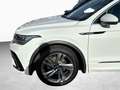 Volkswagen Tiguan R-Line 2.0 TDI SCR 7-DSG KAMERA PANO Weiß - thumbnail 4