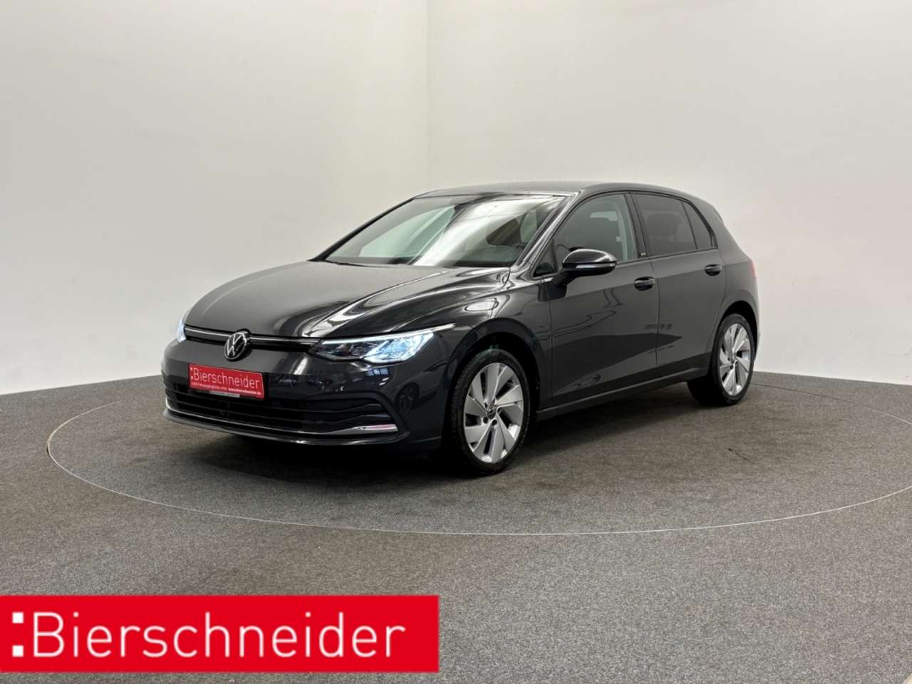 Volkswagen Golf 2024