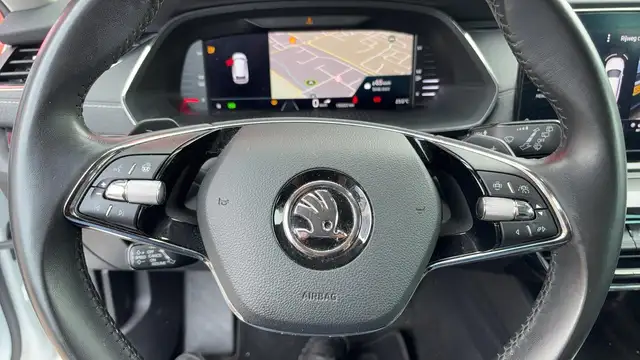 Skoda Octavia view 8