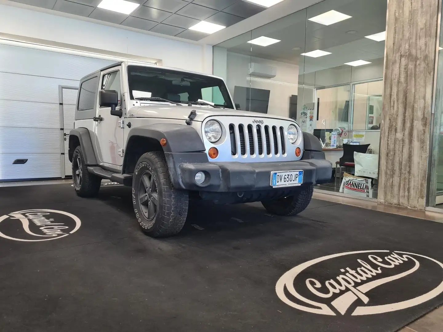 Jeep Wrangler Wrangler III 2007 3p 2.8 crd Sport auto Argento - 2