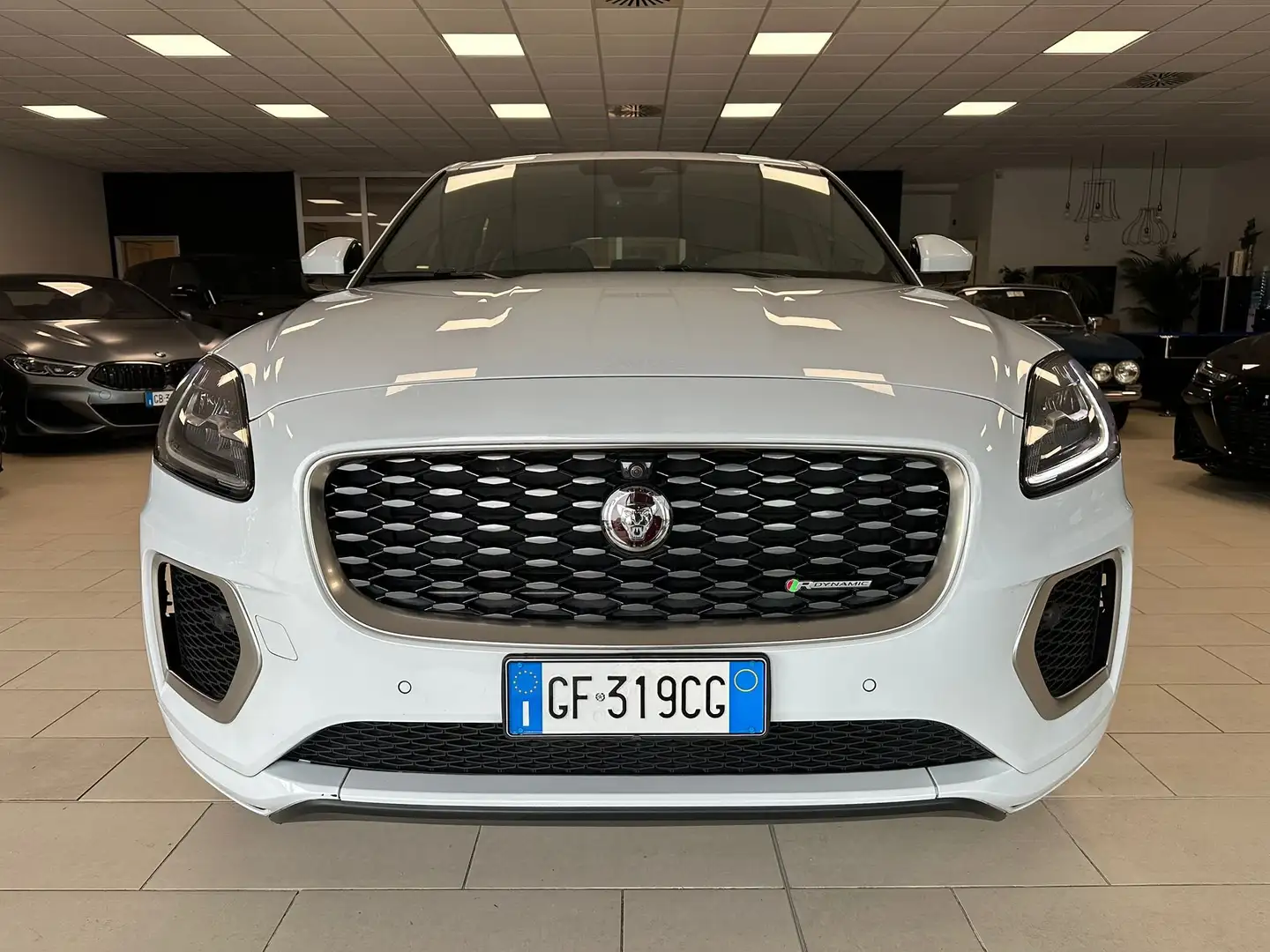 Jaguar E-Pace 2.0d i4 mhev R-Dynamic SE awd 204cv Unico Propriet Weiß - 2