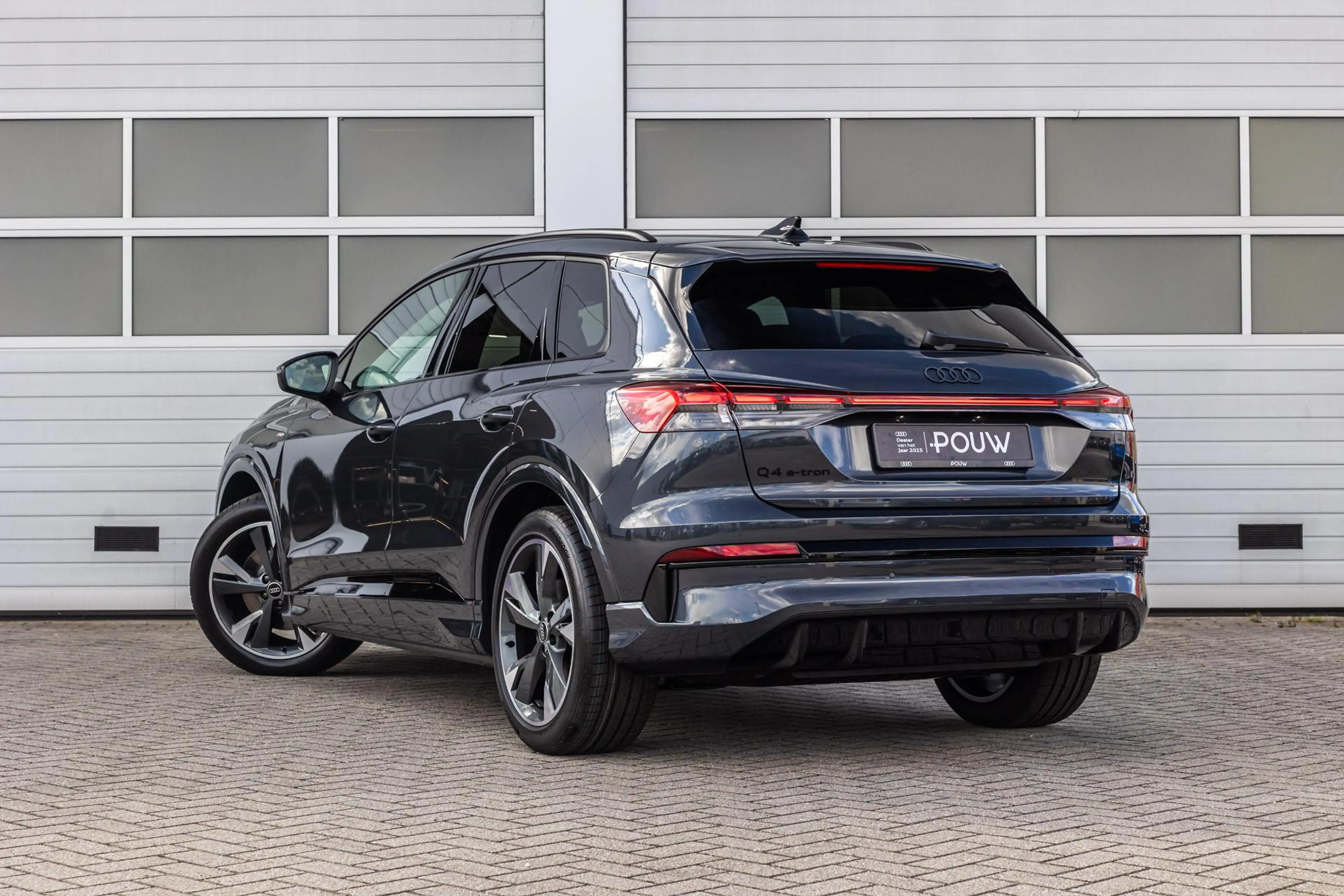 Audi Q4 e-tron 286pk S edition performance 82 kWh | 20'' velgen | — photo 11