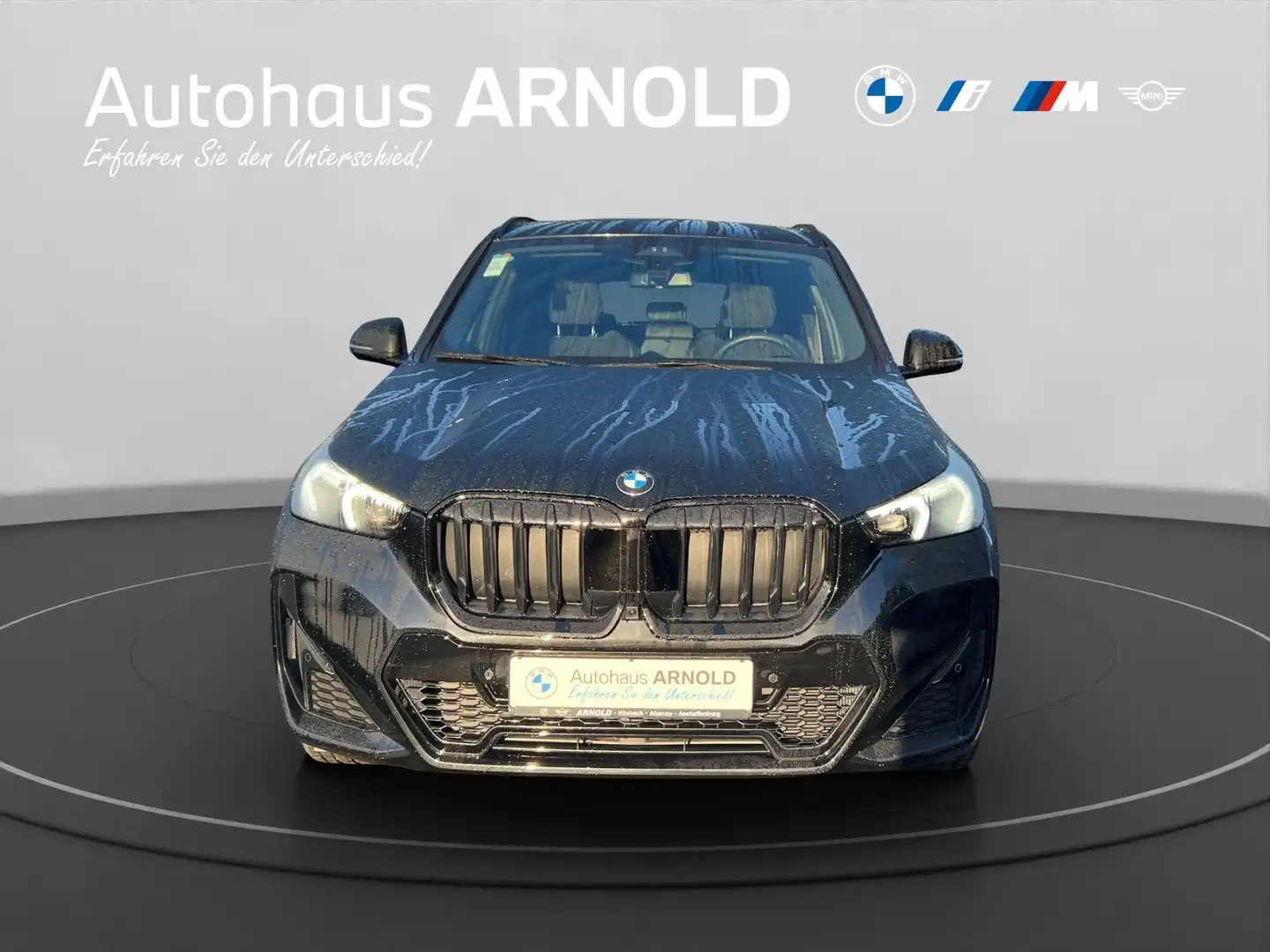 BMW X1 sDrive20i M Sportpaket Pro  Head-Up HK-HiFi AHK RF Schwarz - 2