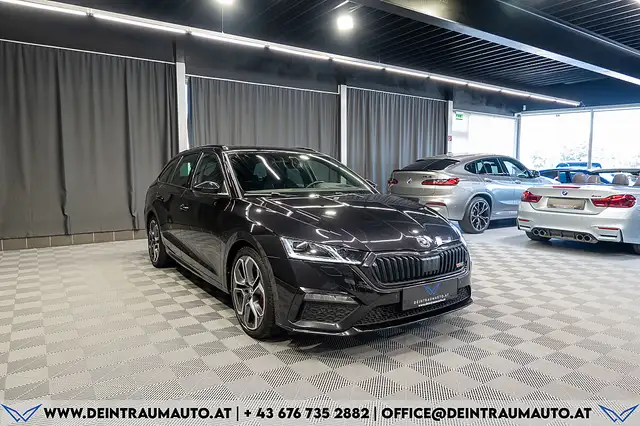 Skoda Octavia view 4